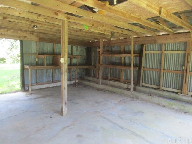 342 E Willis Street Property Photo 22
