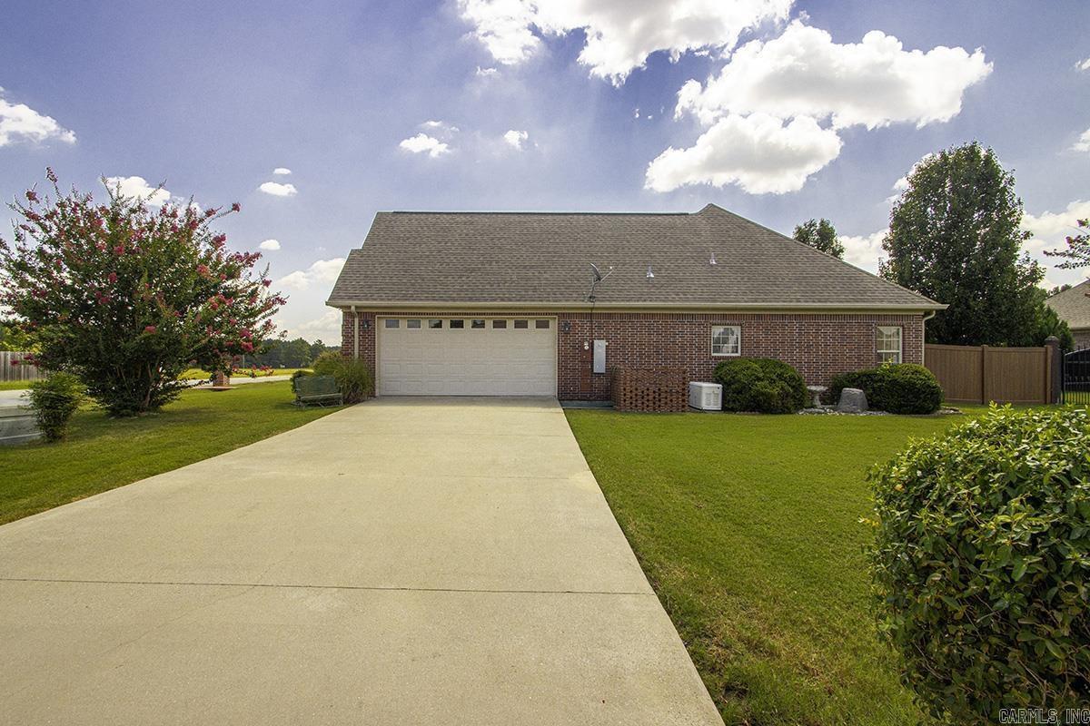 2 Sea Shell Drive Property Photo 4