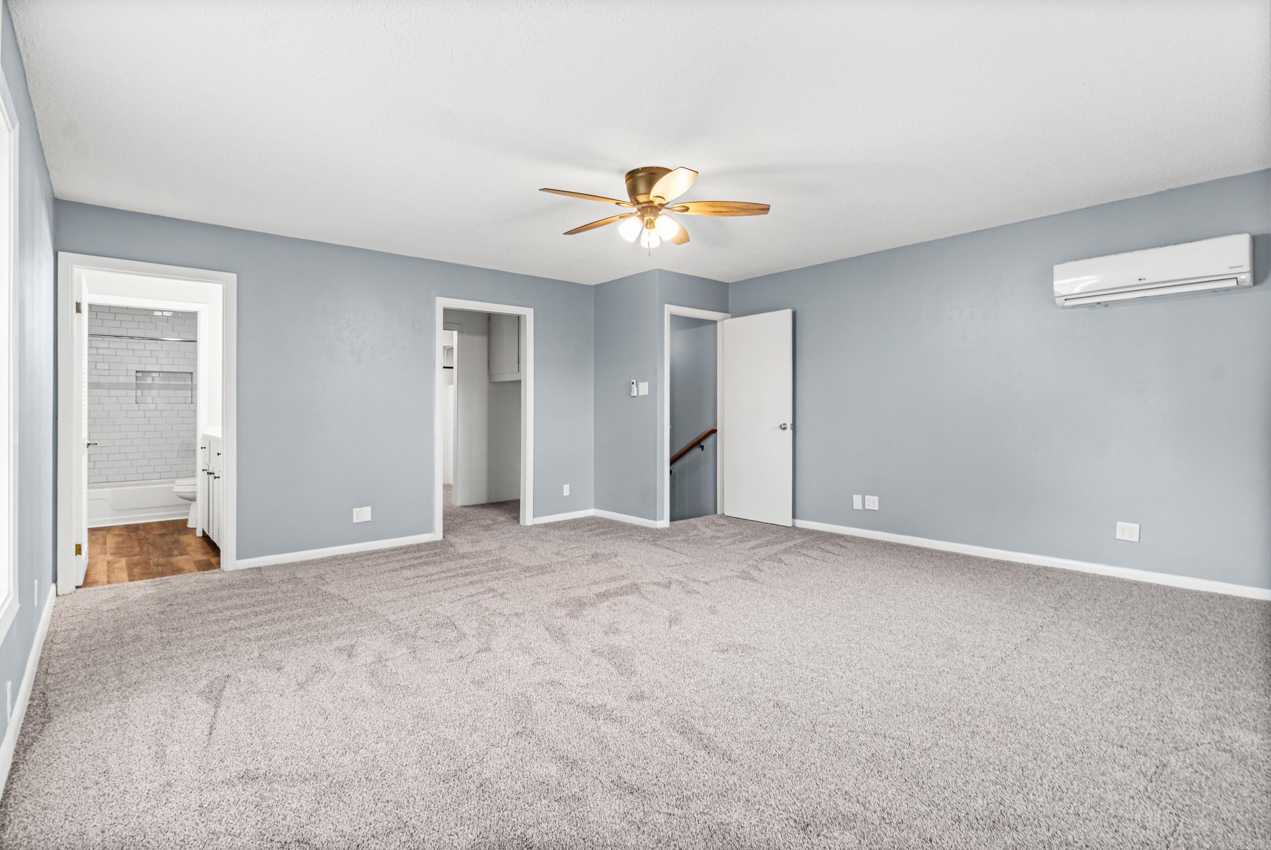 909 E Bridges Avenue Property Photo 17