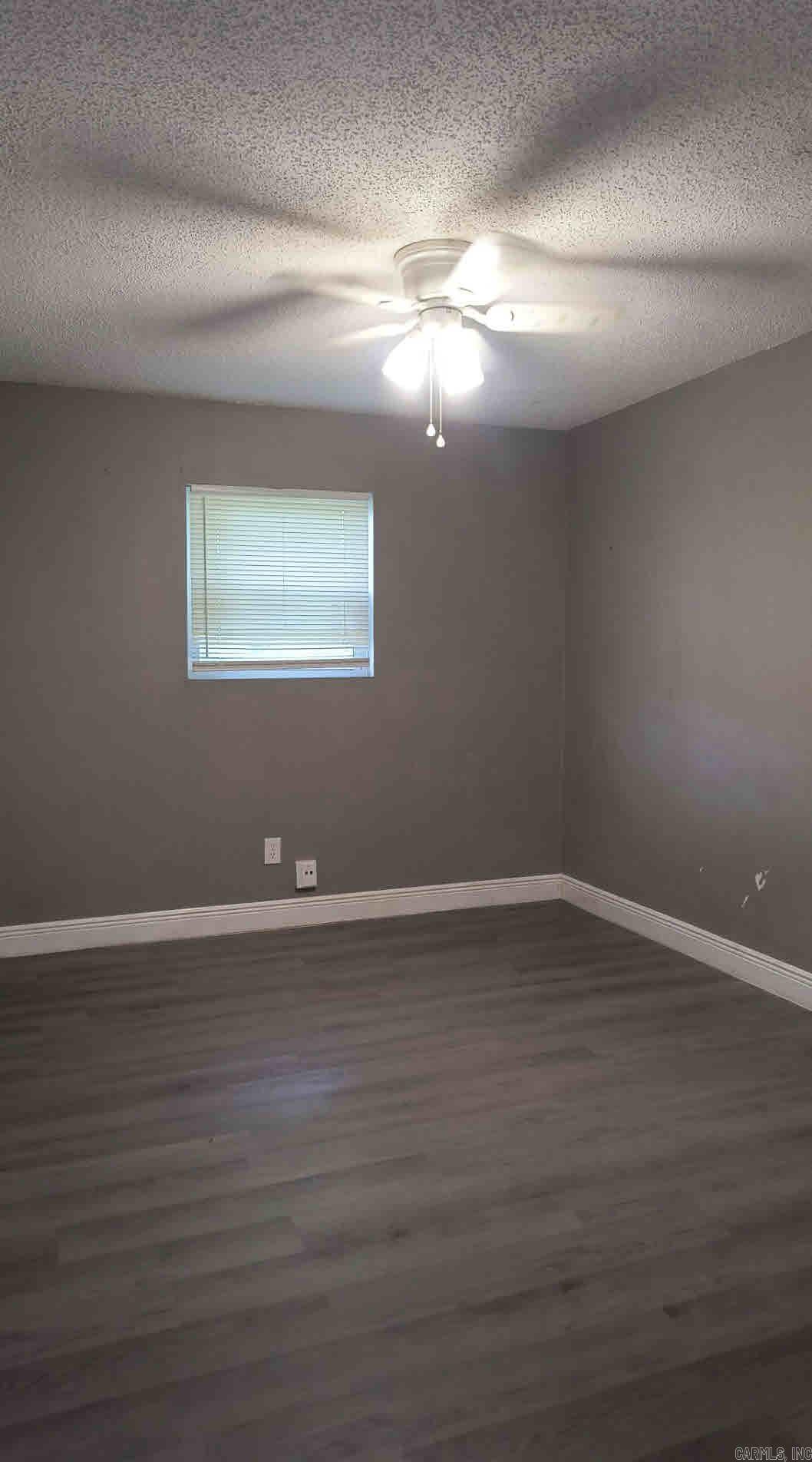 301 W 11 Avenue 5 Property Photo 3