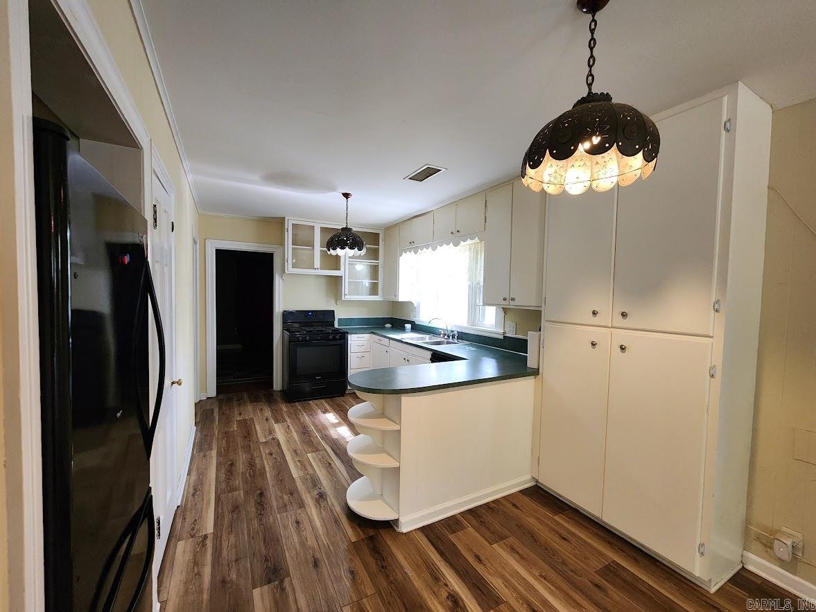 1014 W Oak St. Property Photo 14