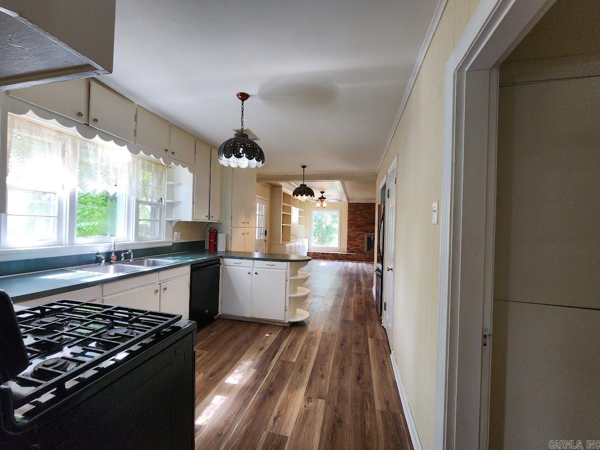1014 W Oak St. Property Photo 15