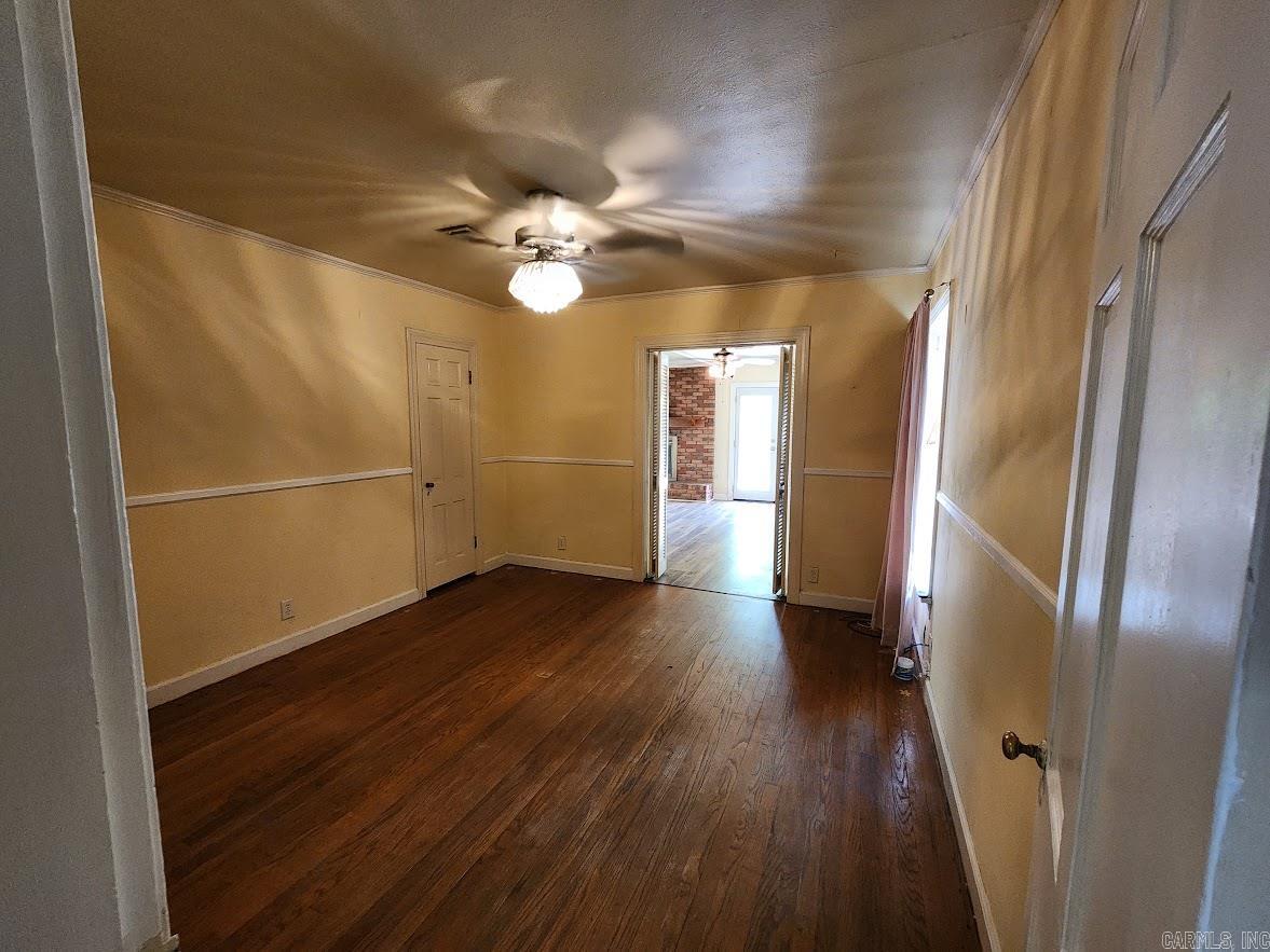 1014 W Oak St. Property Photo 30