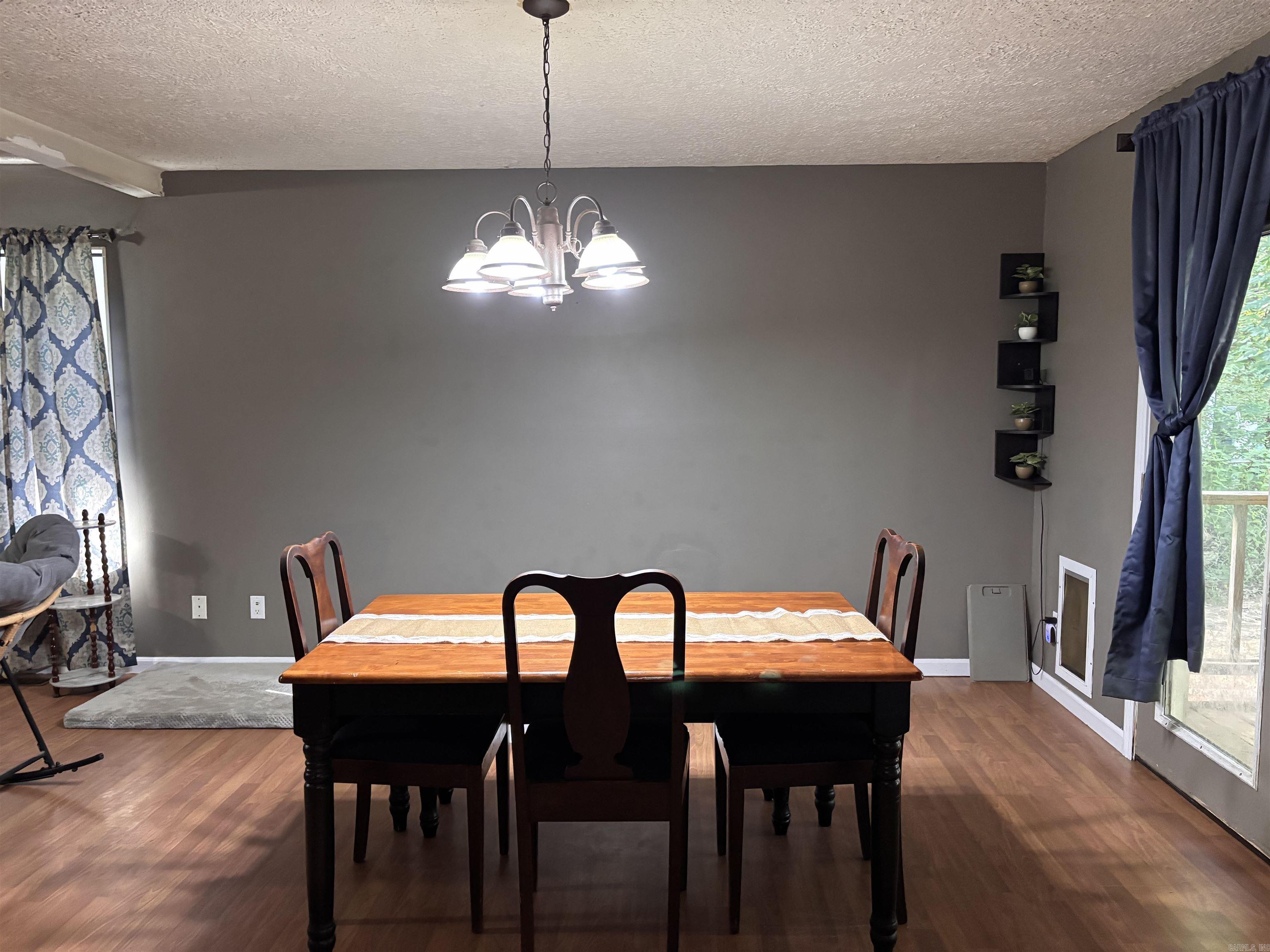 404 Cook Road Property Photo 3
