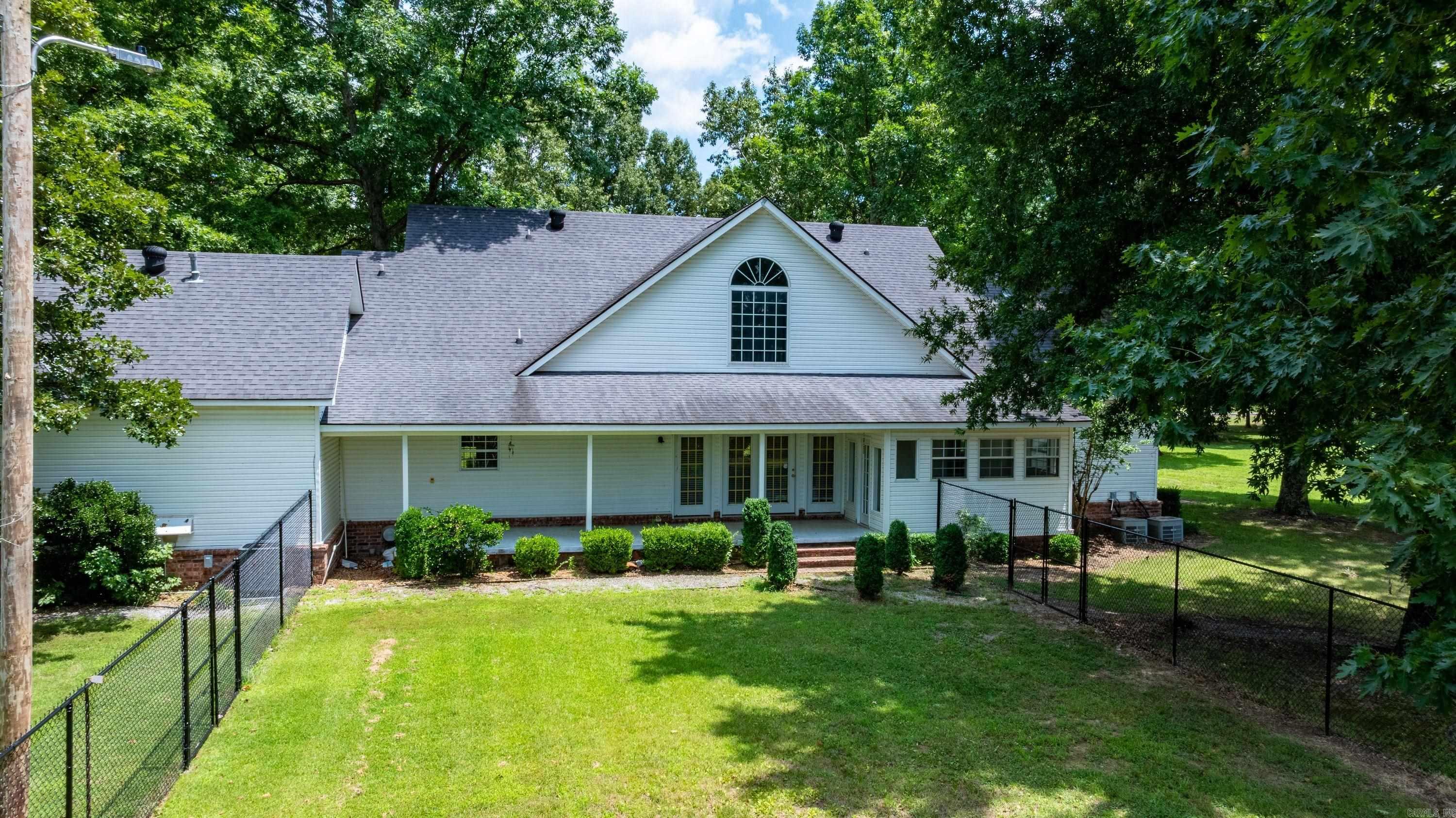 4401 N Arkansas 351 Property Photo 2