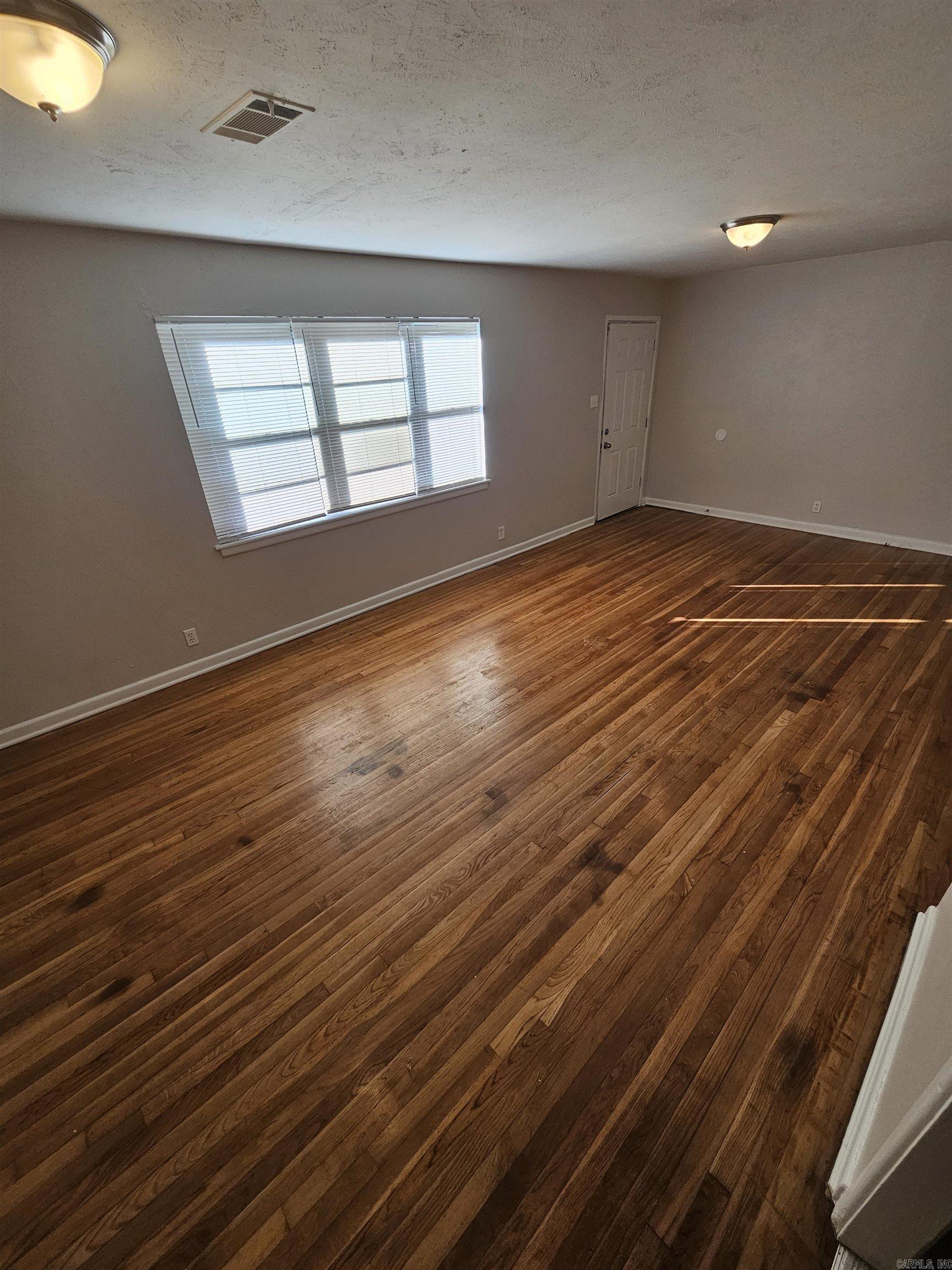 54 Purdue Circle Property Photo 4