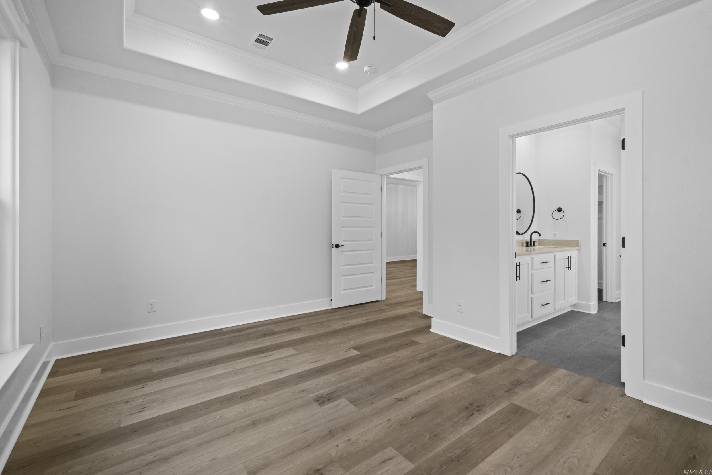 7300 Stonehenge Drive Property Photo 20