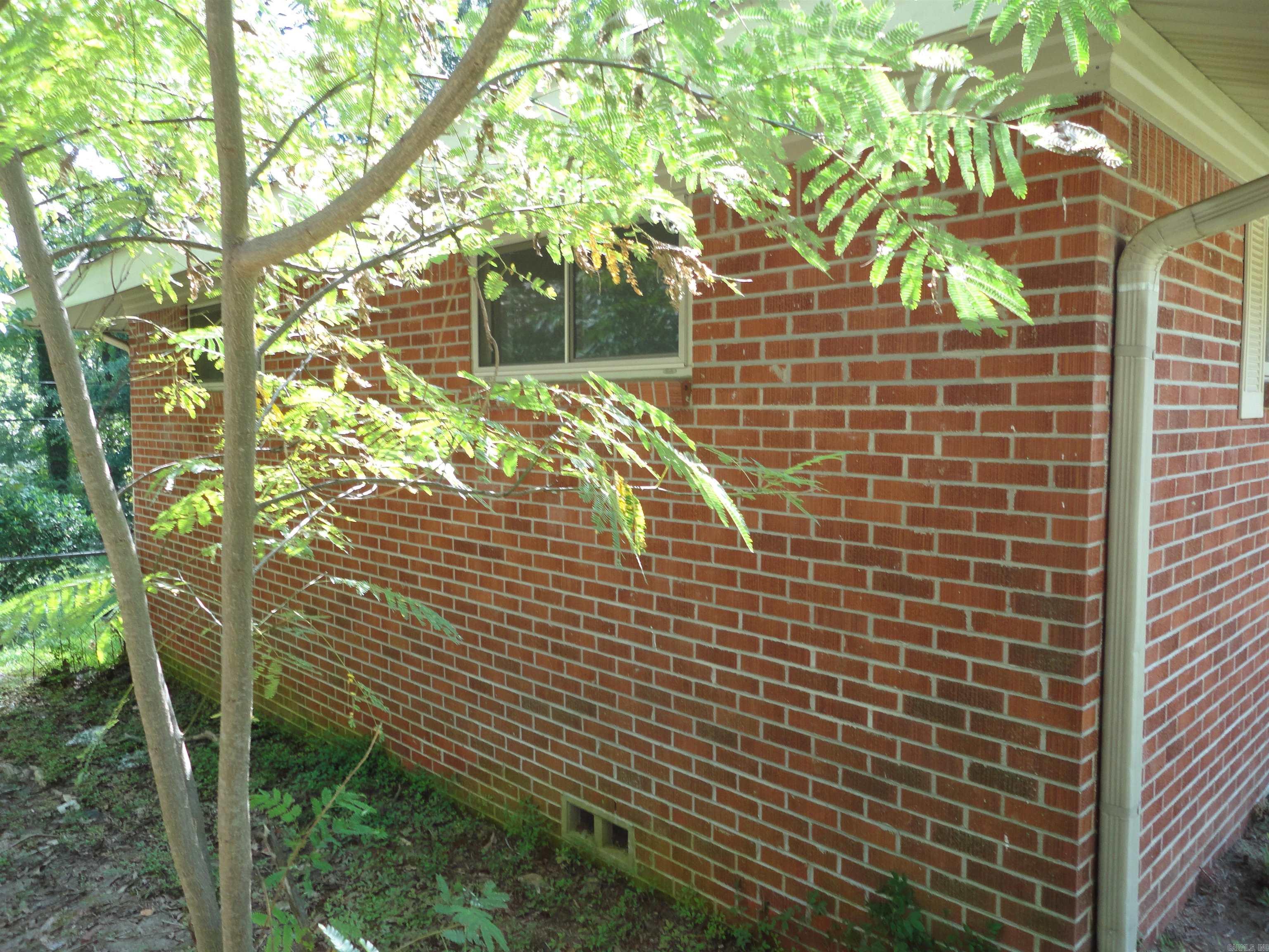 66 Lakeshore Drive Property Photo 3