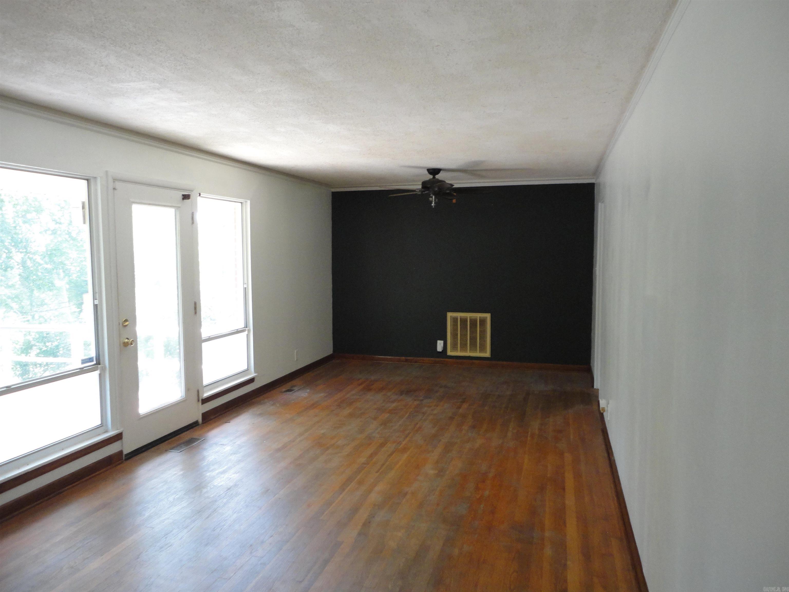 66 Lakeshore Drive Property Photo 5