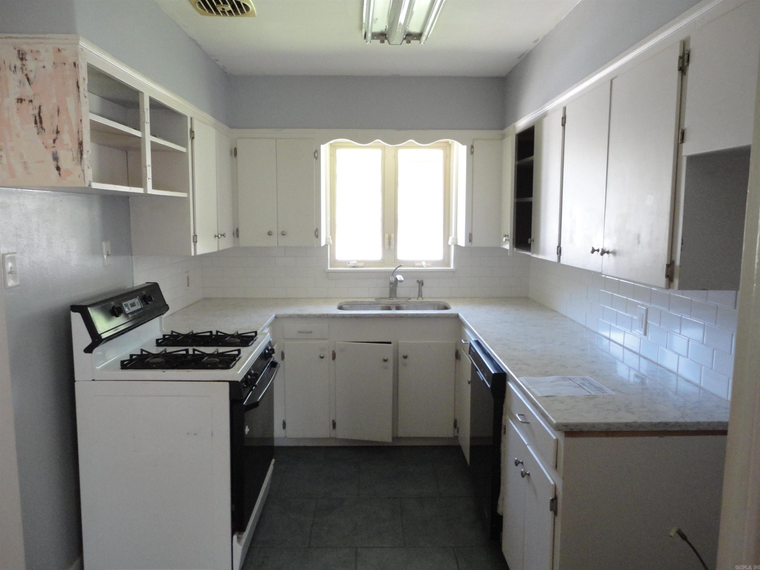 66 Lakeshore Drive Property Photo 6