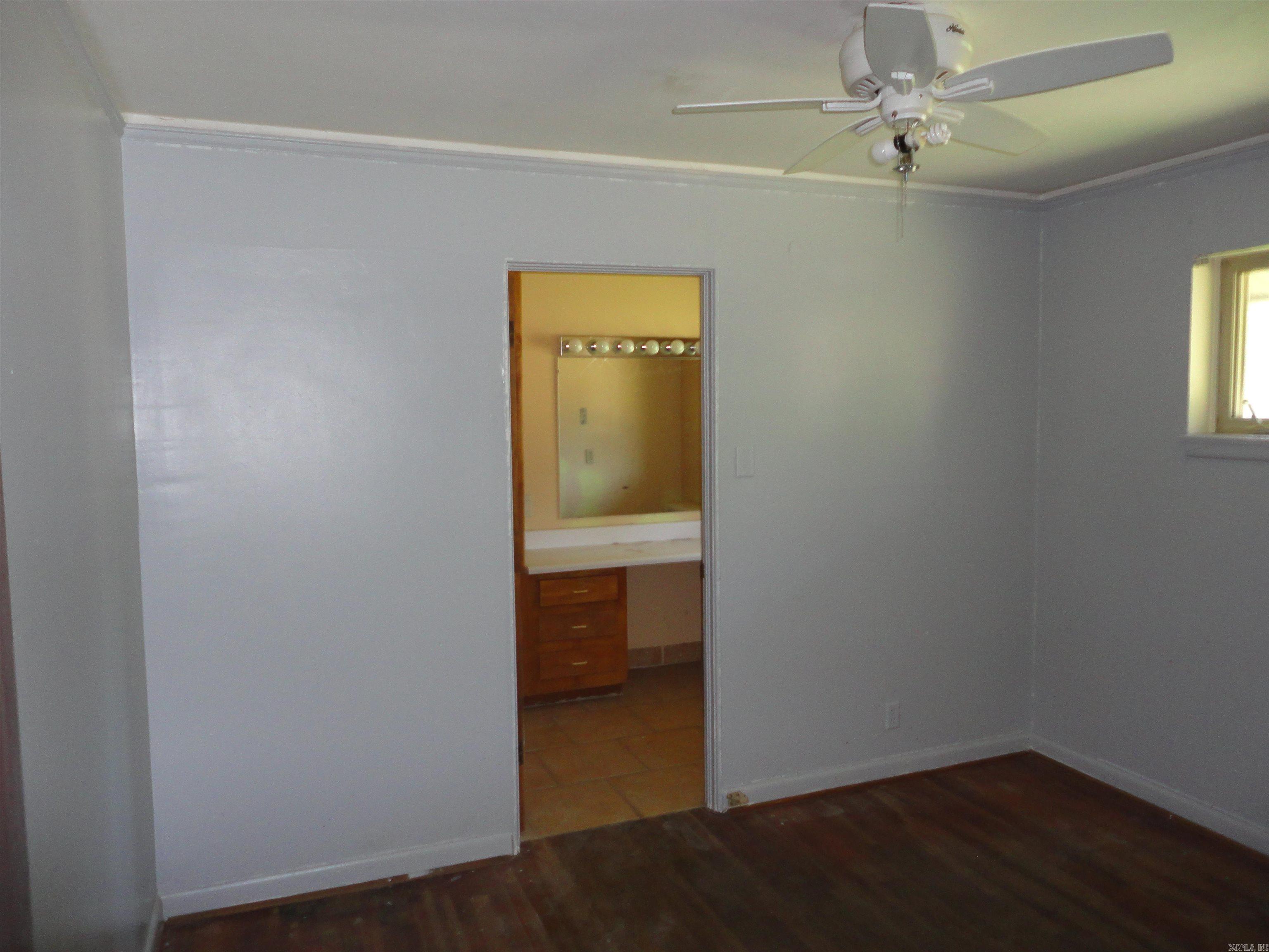 66 Lakeshore Drive Property Photo 7