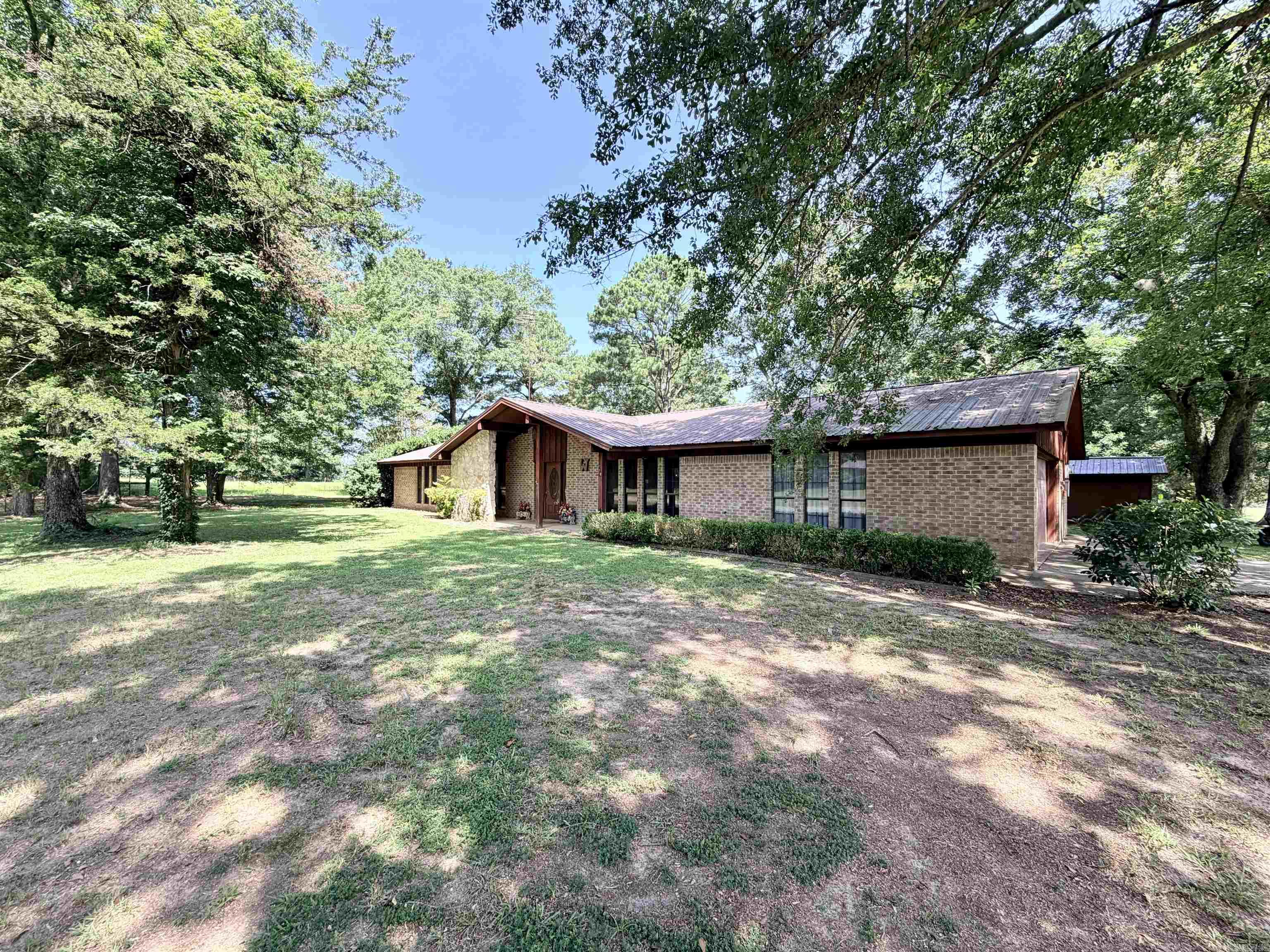 1104 High Street Property Photo 1