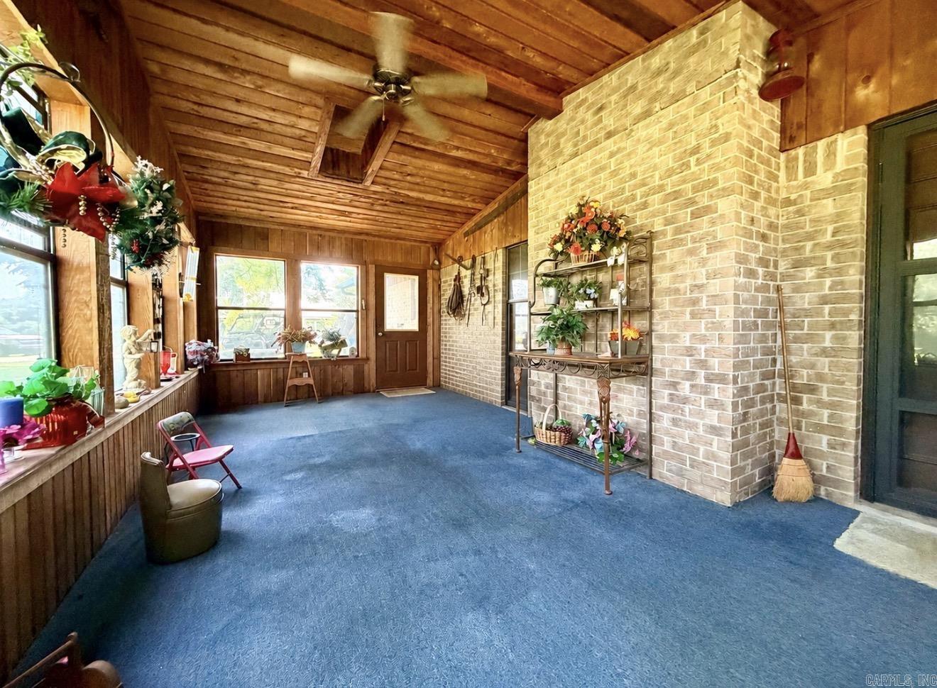 1104 High Street Property Photo 6