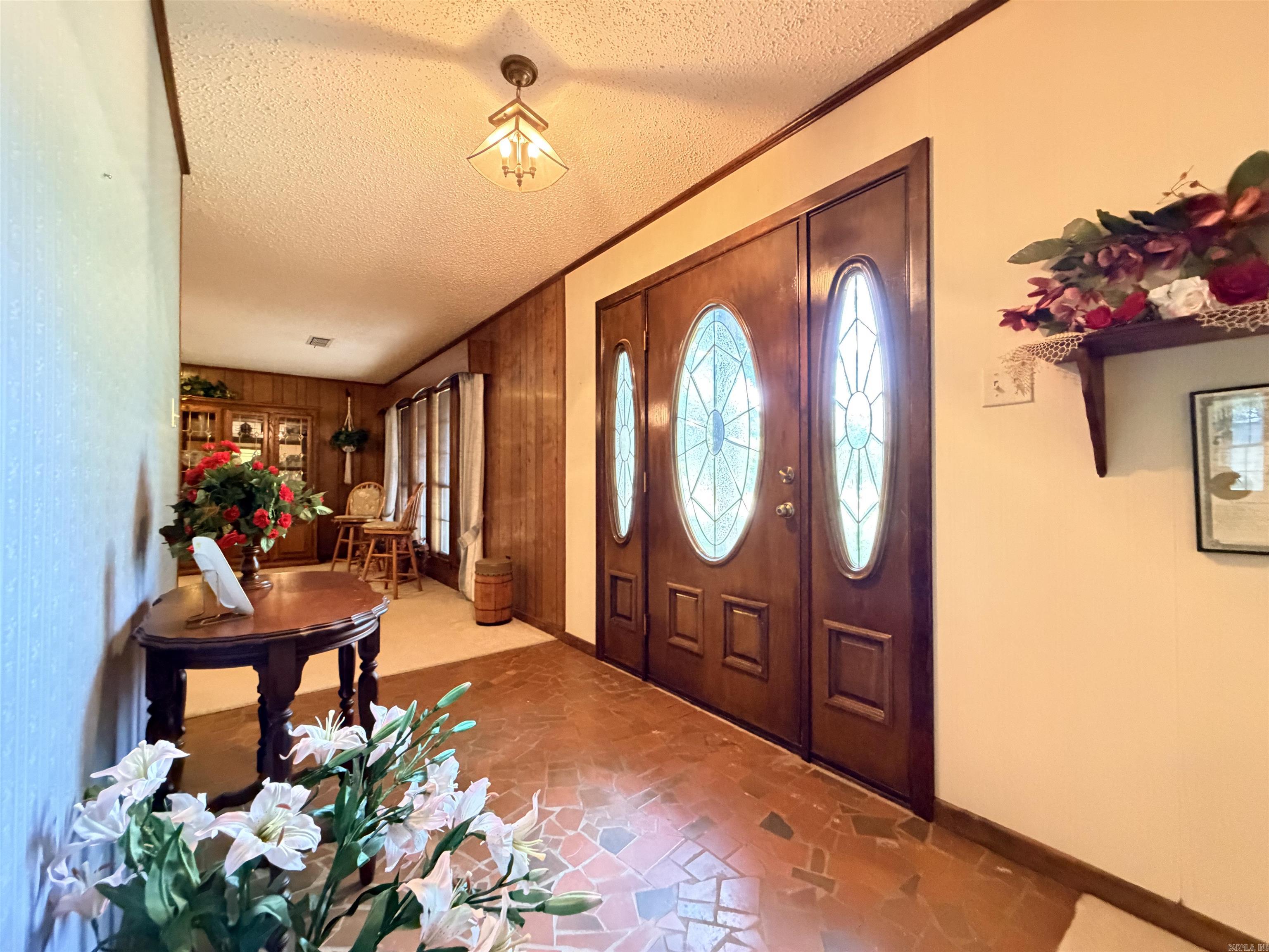 1104 High Street Property Photo 8