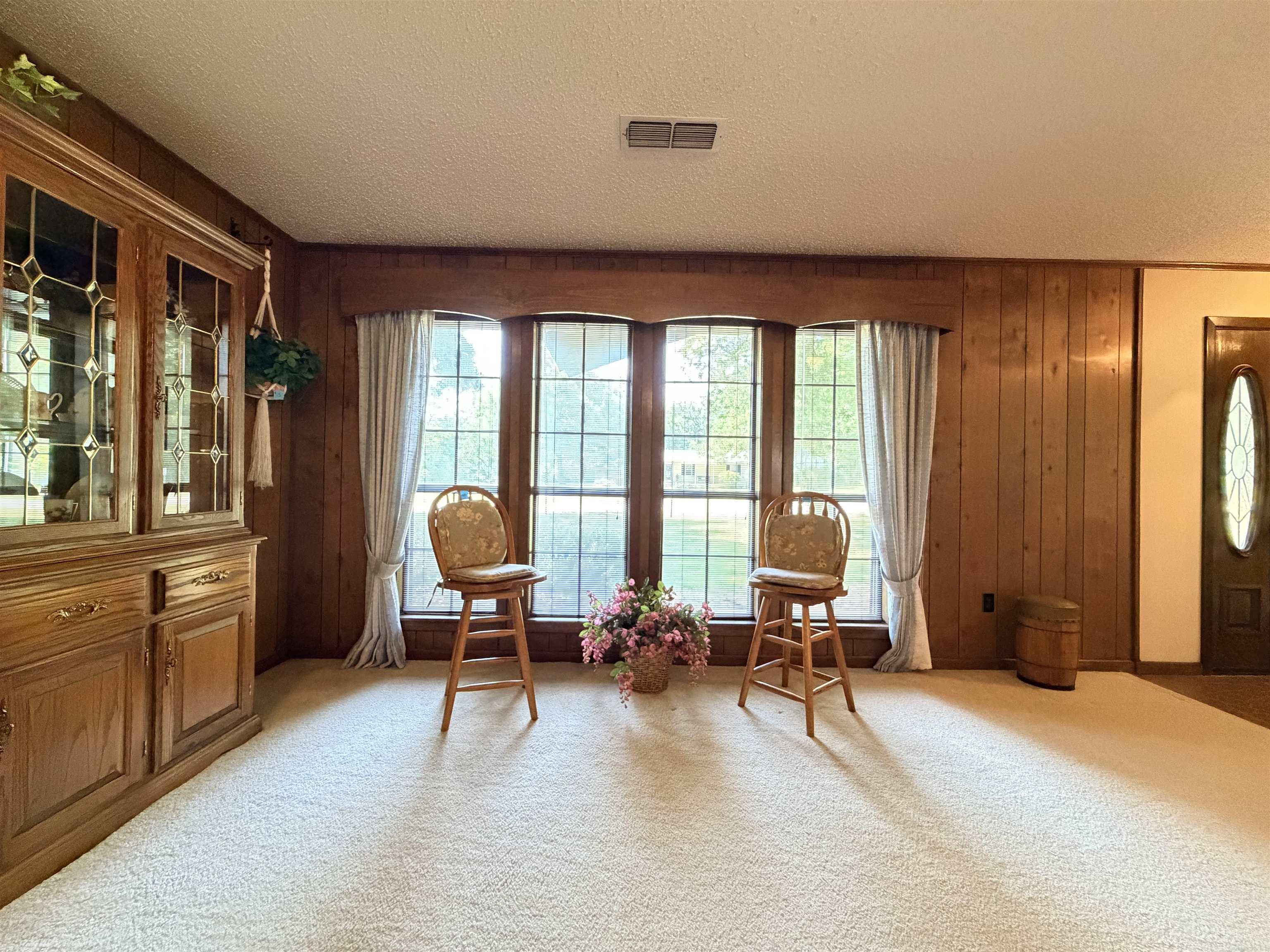 1104 High Street Property Photo 13