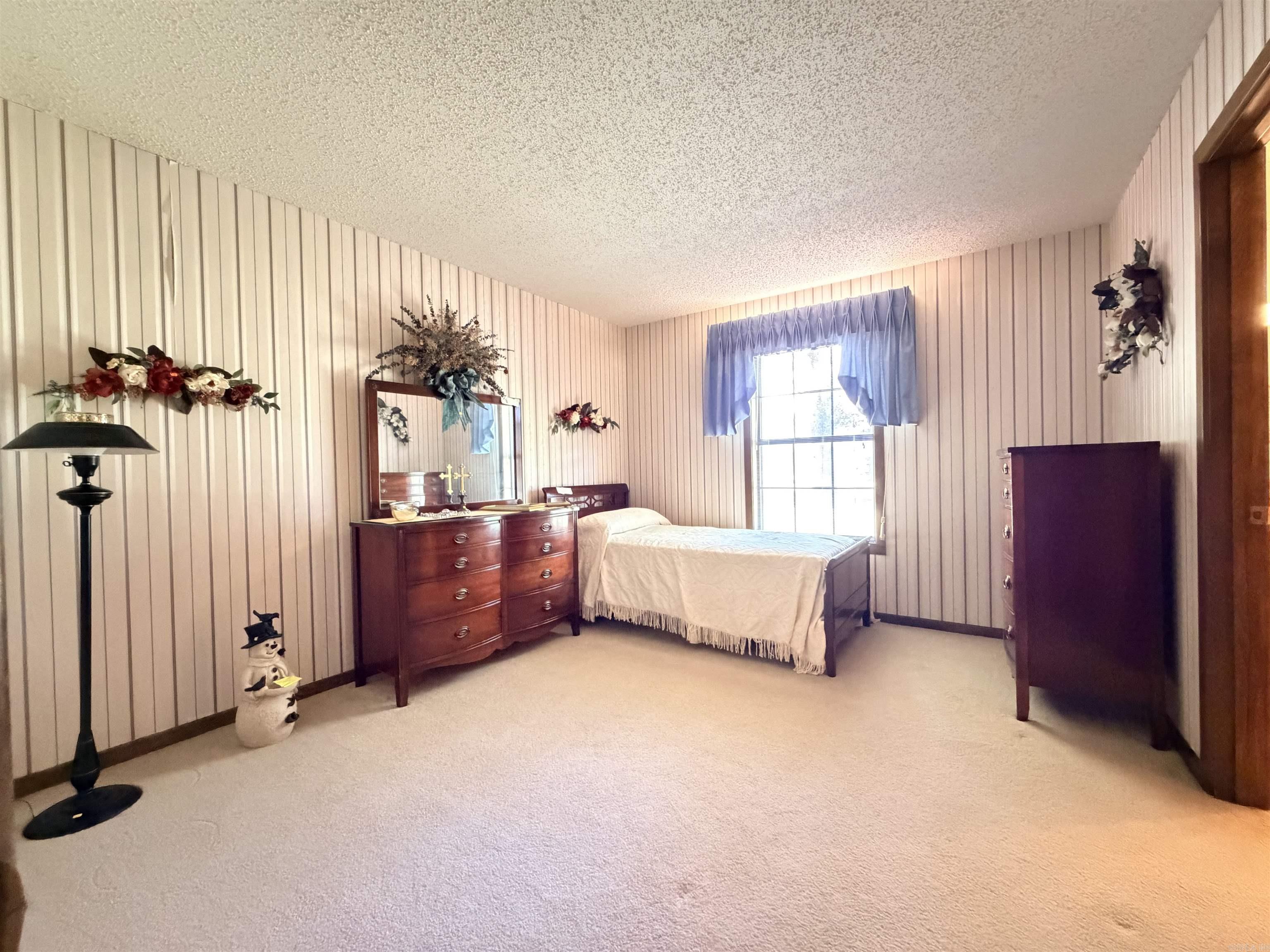 1104 High Street Property Photo 15