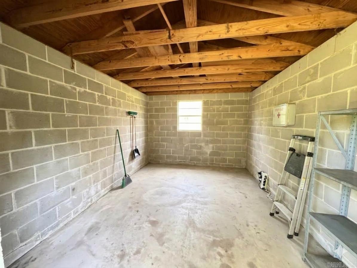 1104 High Street Property Photo 25