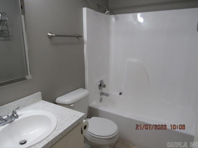 1230 Clifton Street, #9 Property Photo 10