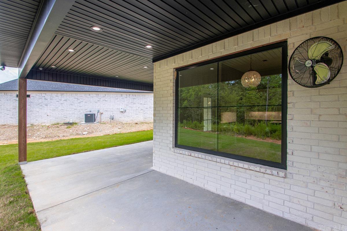 8032 Creek Rock Property Photo 22