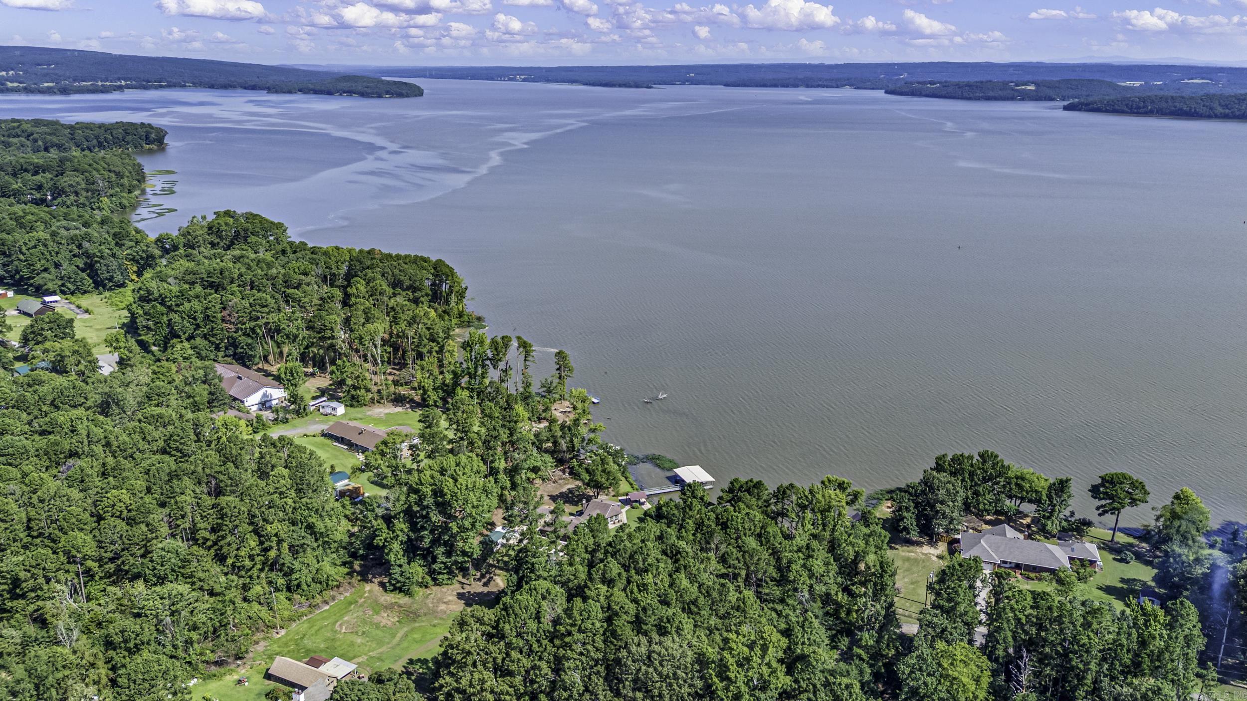 10101 Lakeshore Loop Property Photo 1