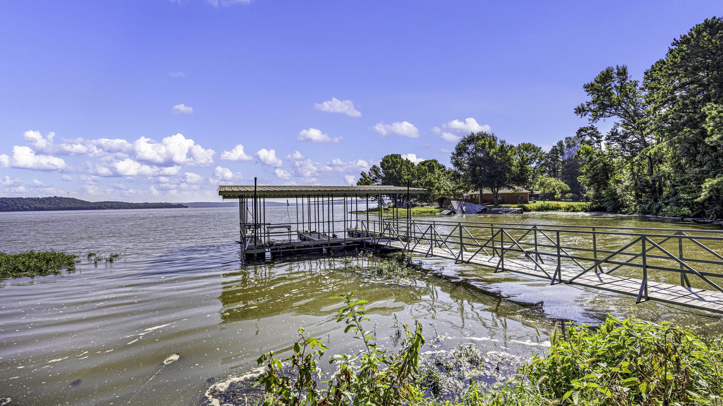 10101 Lakeshore Loop Property Photo 10