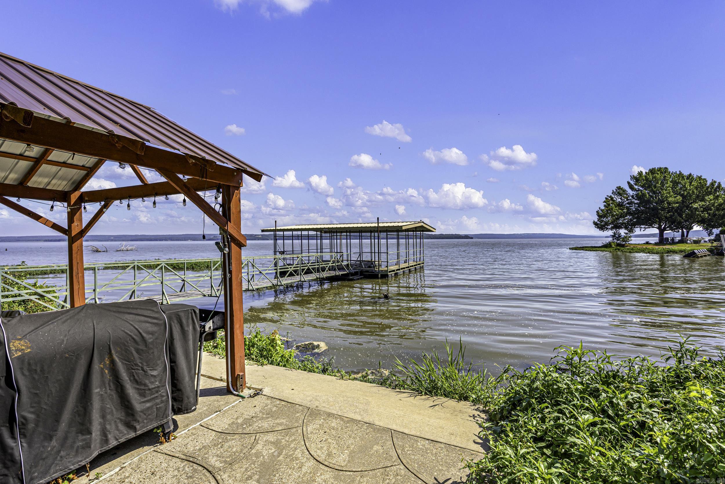 10101 Lakeshore Loop Property Photo 13