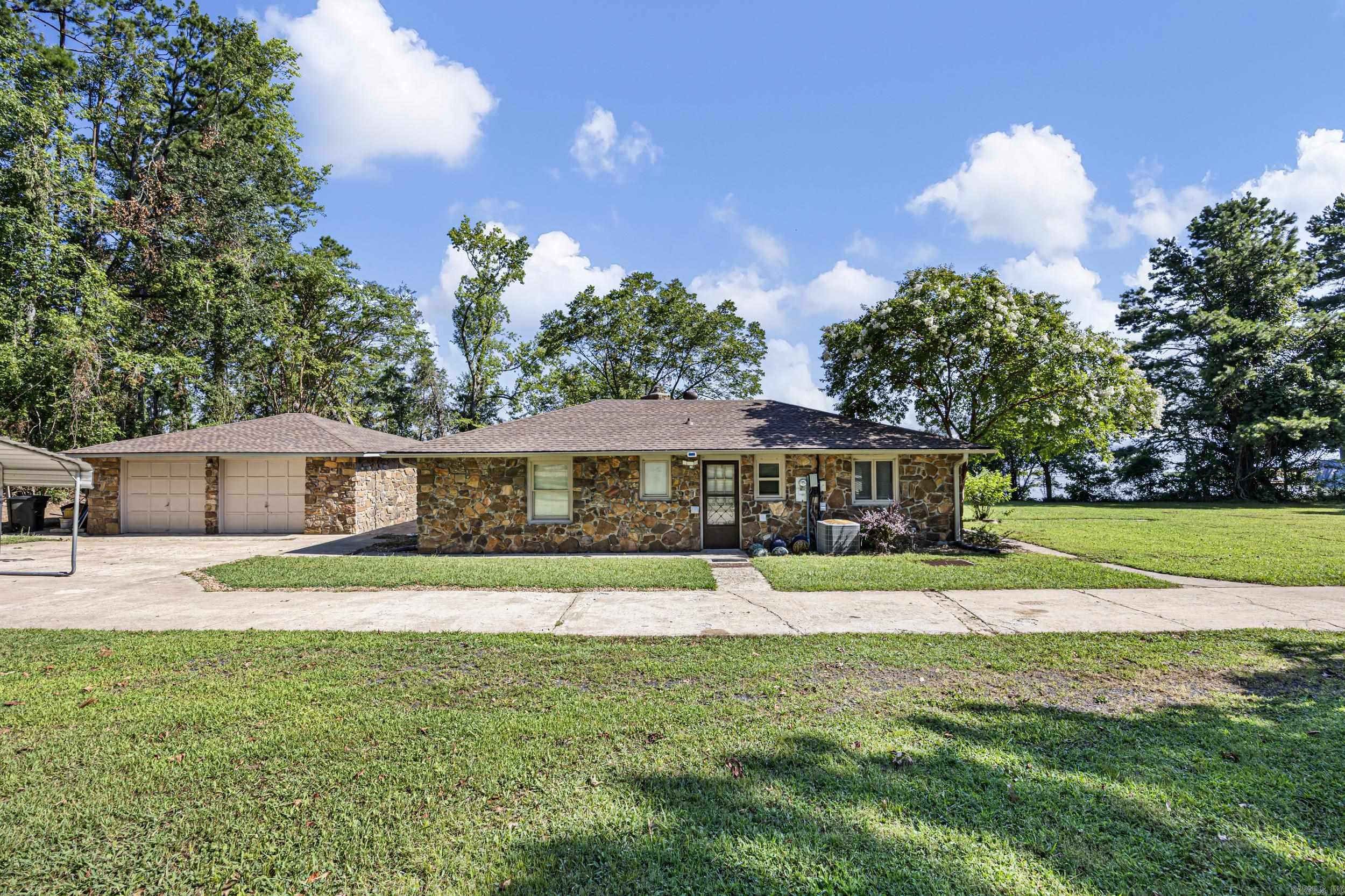 10101 Lakeshore Loop Property Photo 47