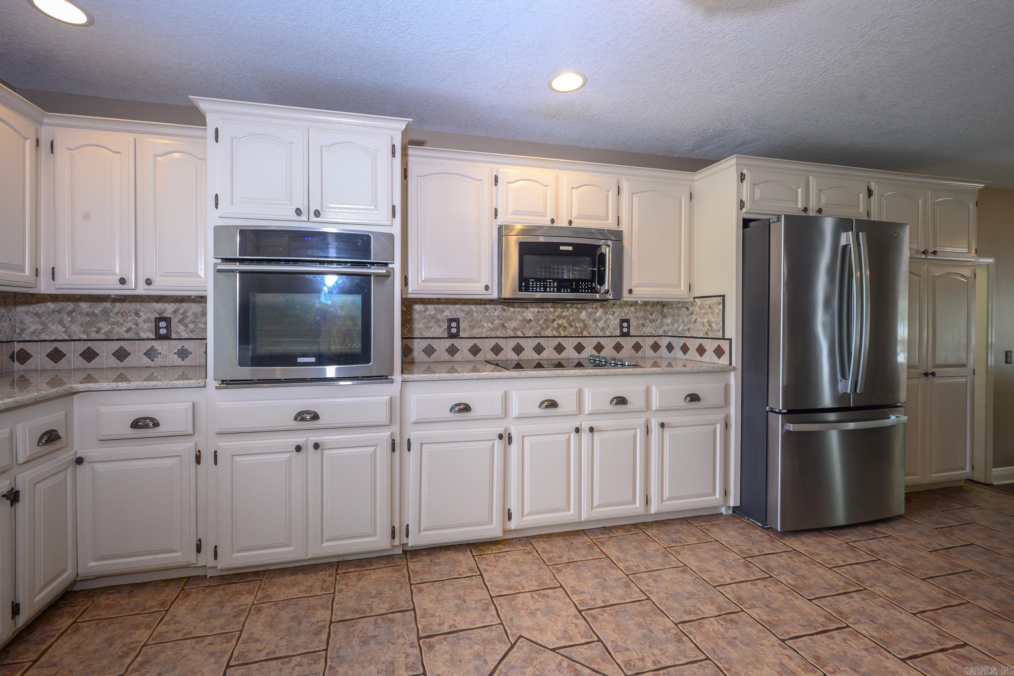 3021 Highway 71 N Property Photo 12
