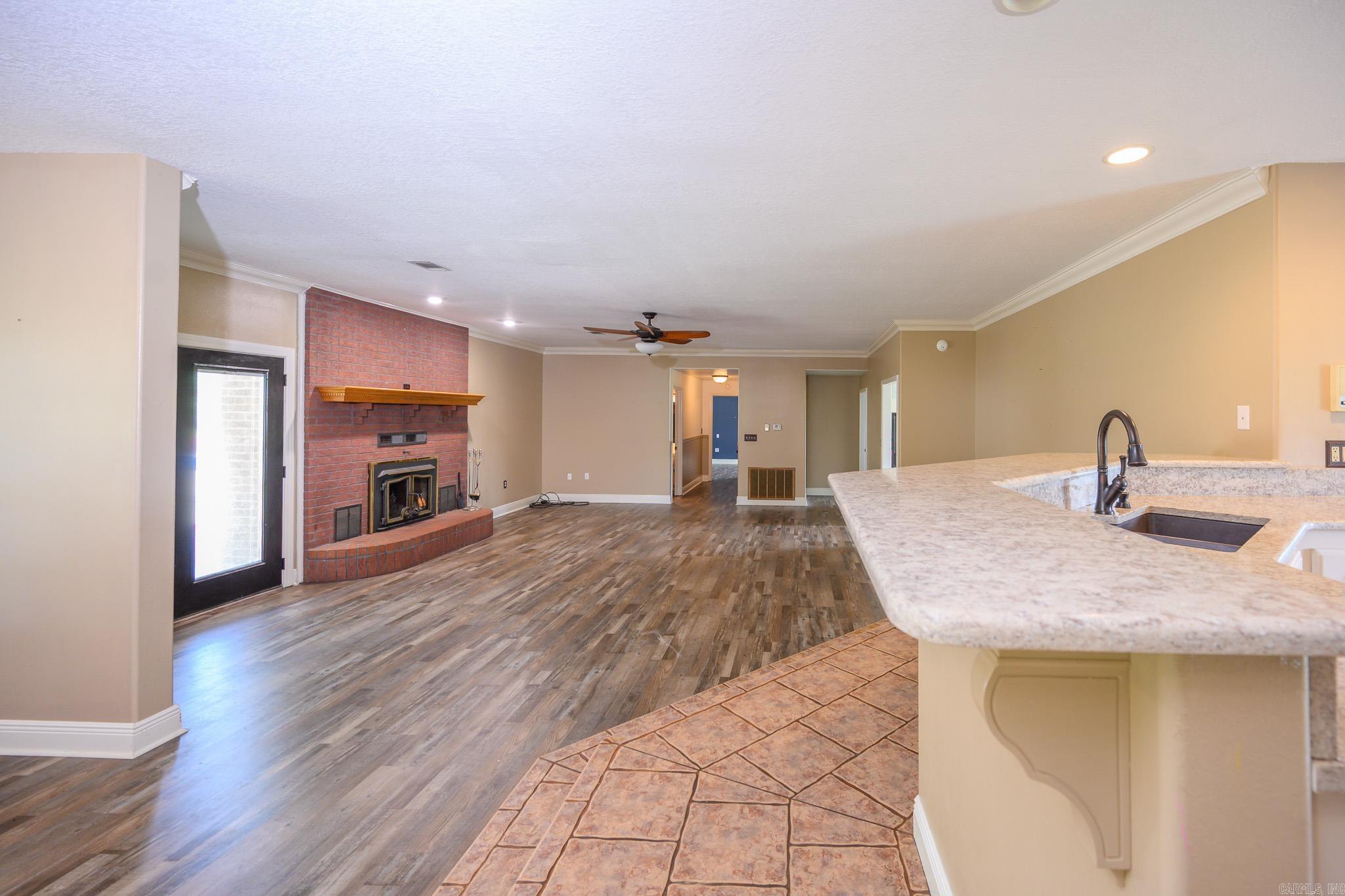 3021 Highway 71 N Property Photo 15