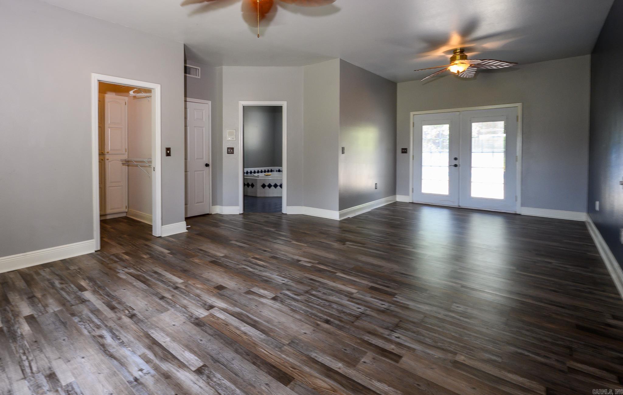 3021 Highway 71 N Property Photo 24