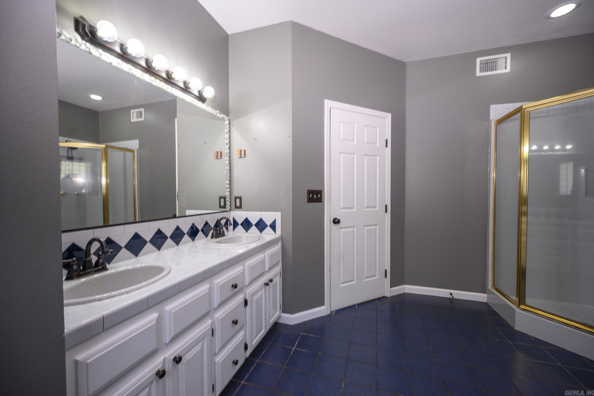 3021 Highway 71 N Property Photo 28