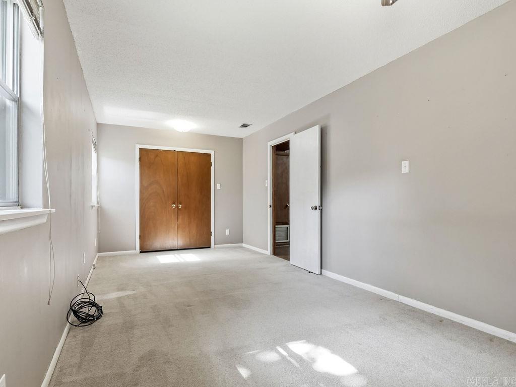 8211 Park Avenue Property Photo 13