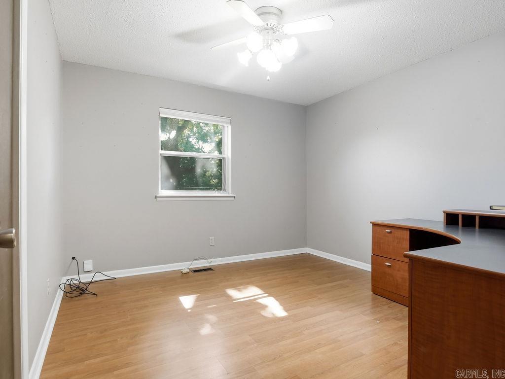 8211 Park Avenue Property Photo 18