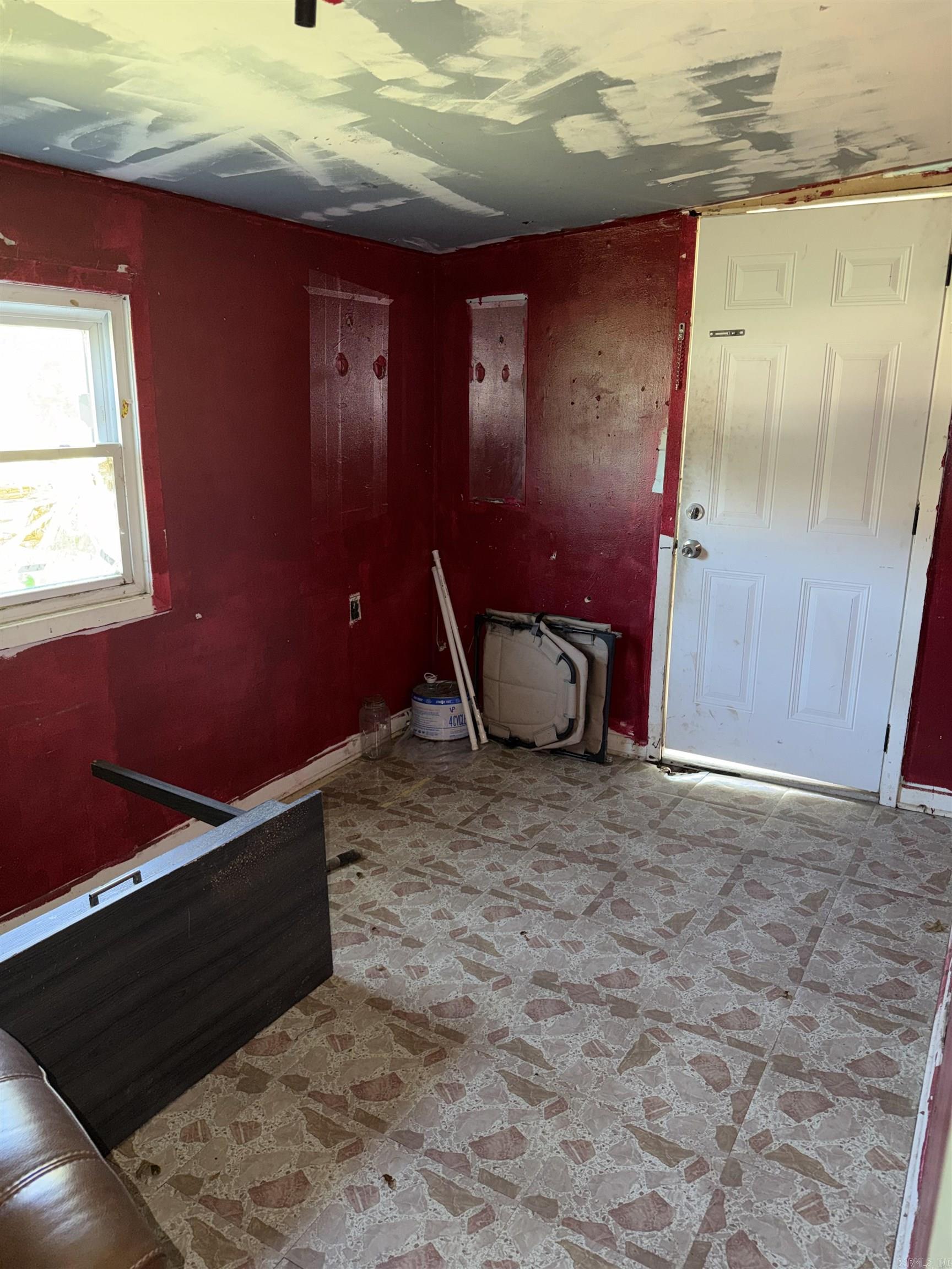 206 Center St Property Photo 6