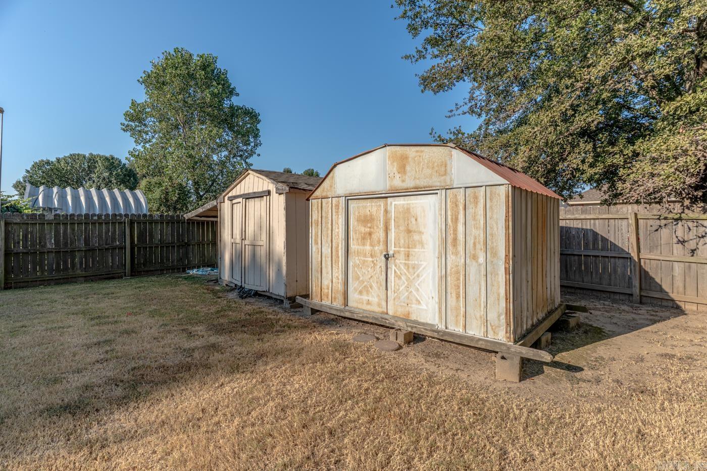 625 Blossom Lane Property Photo 32