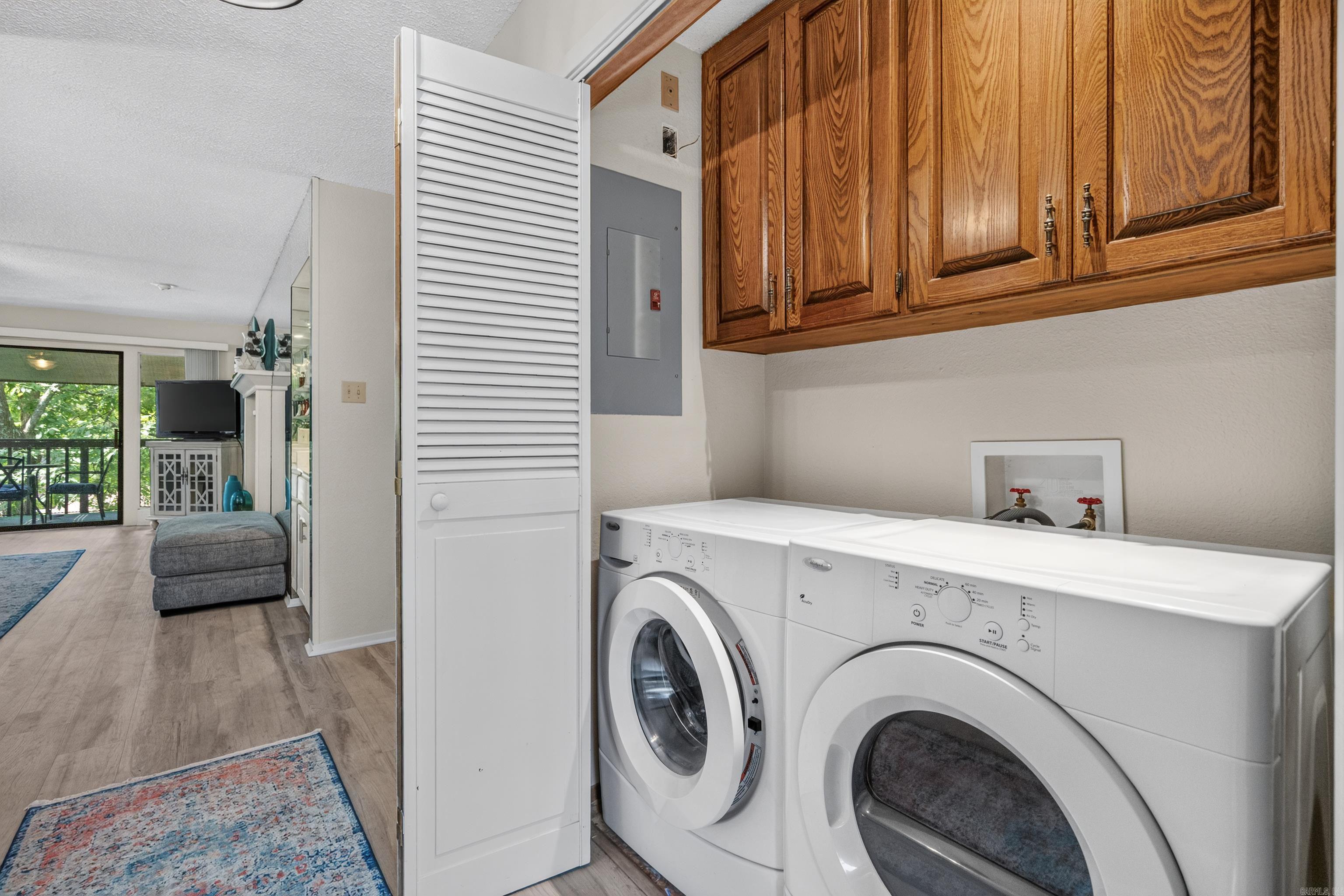 2311 Lakeshore Drive M4 Property Photo 18