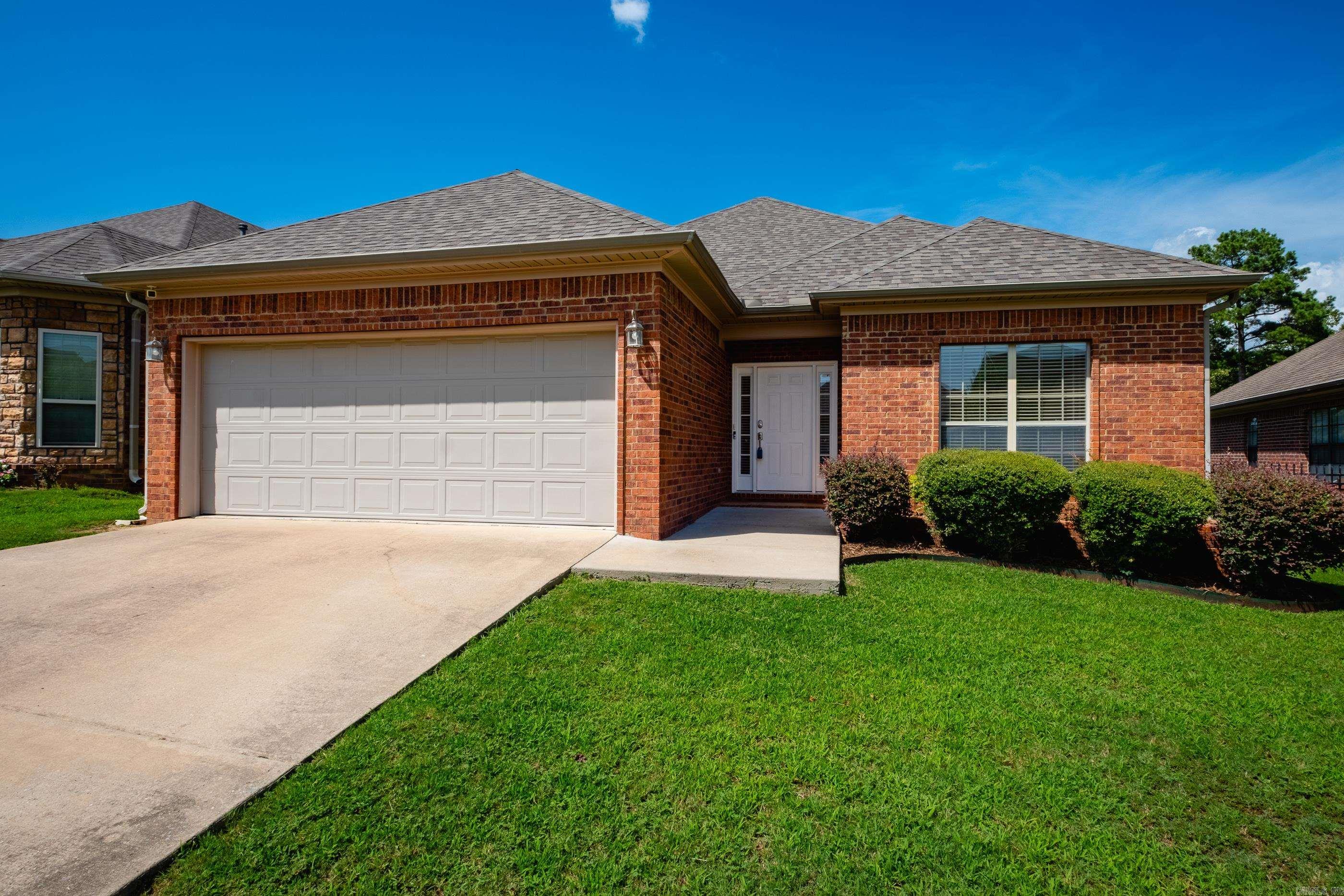 8 Village Way Property Photo 1