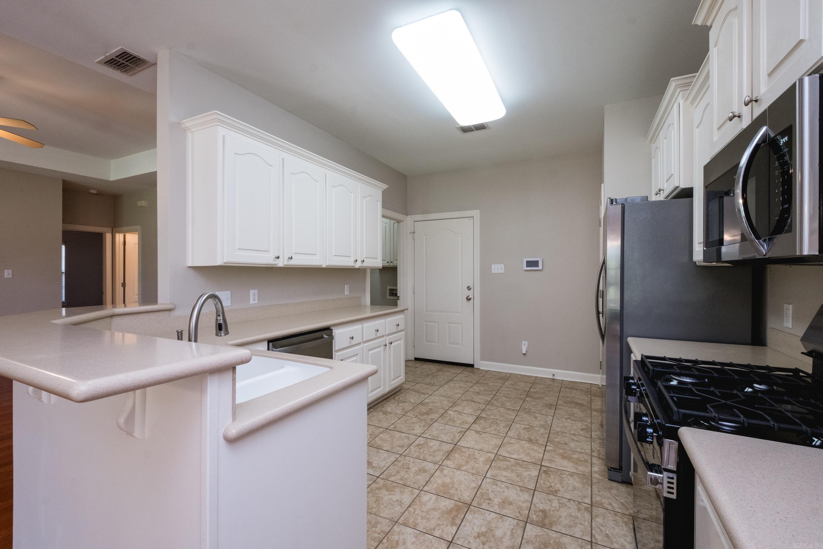 8 Village Way Property Photo 26