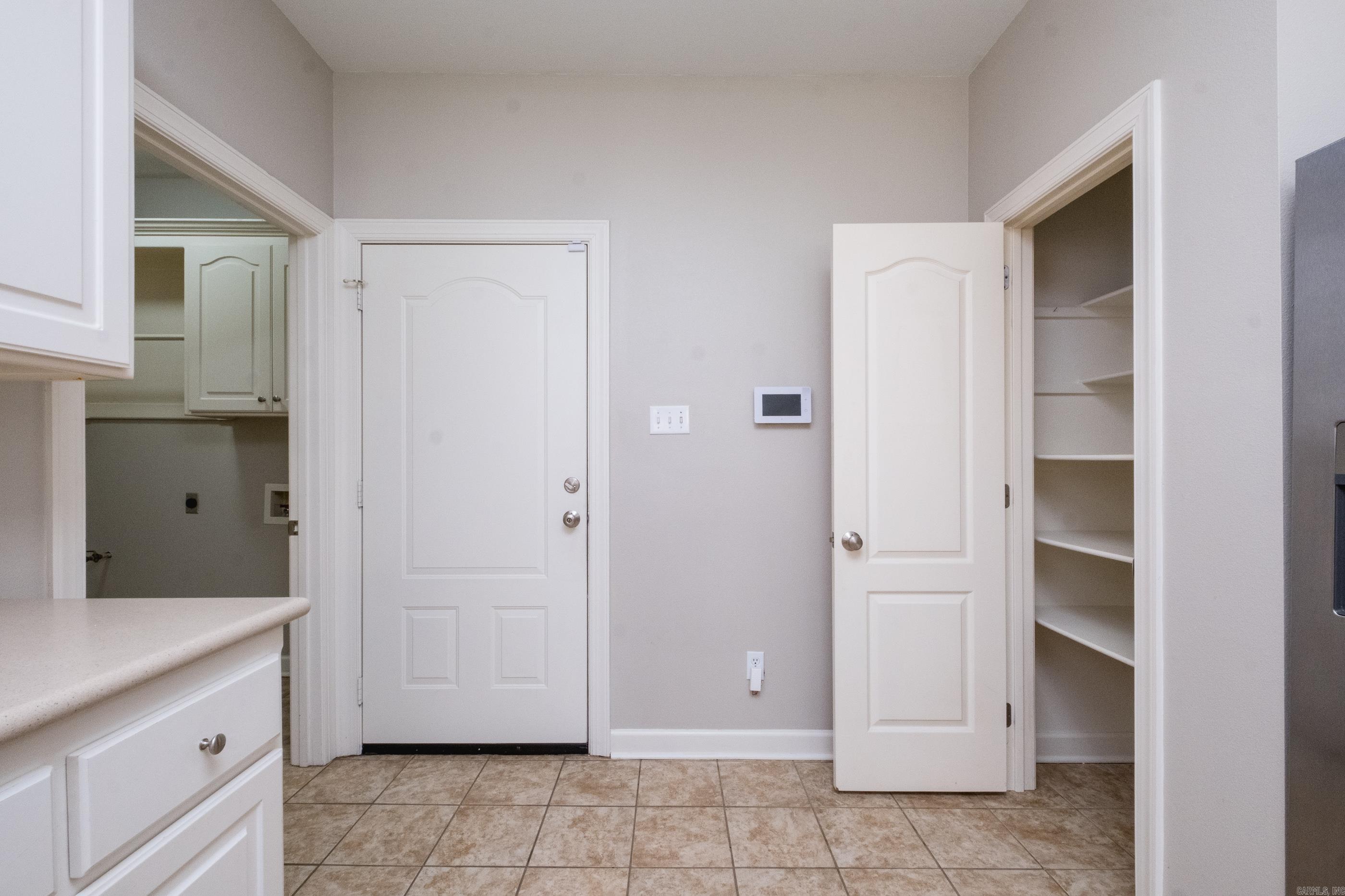 8 Village Way Property Photo 27