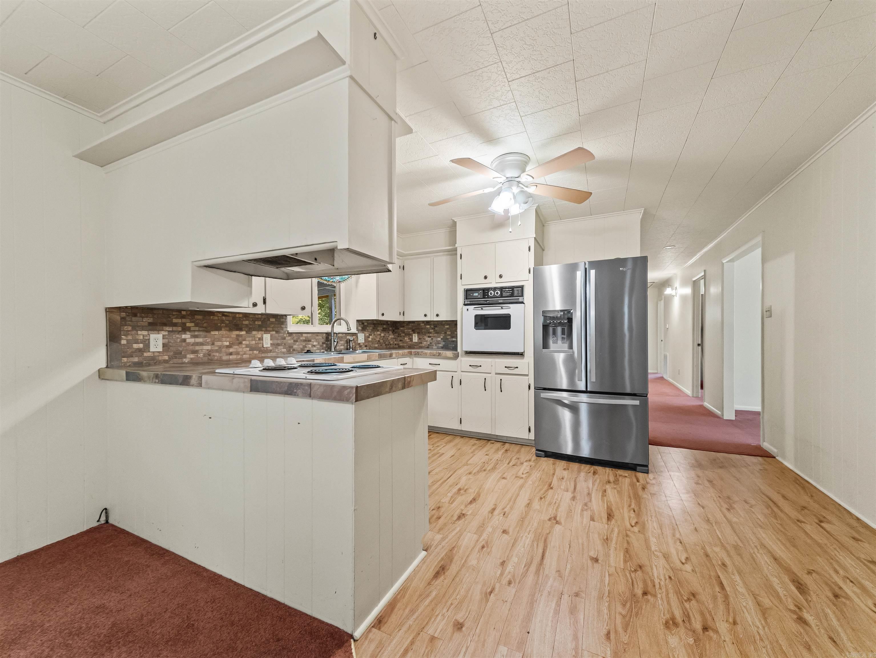 417 Lakeshore Drive Property Photo 10