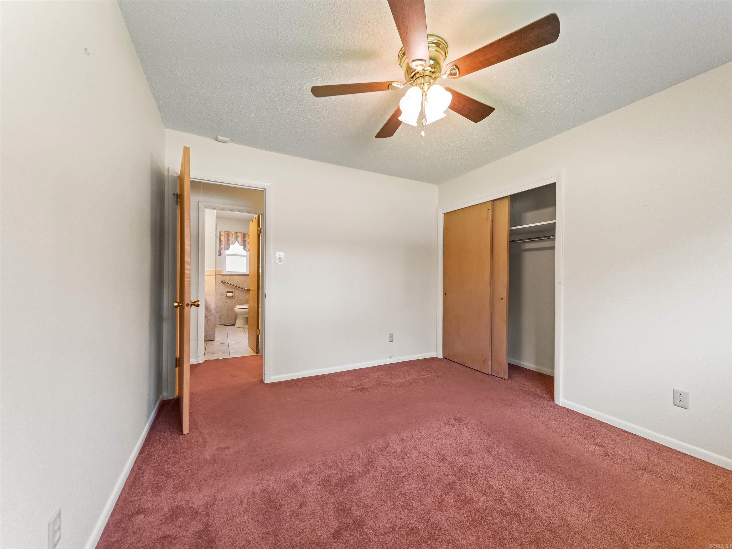417 Lakeshore Drive Property Photo 21