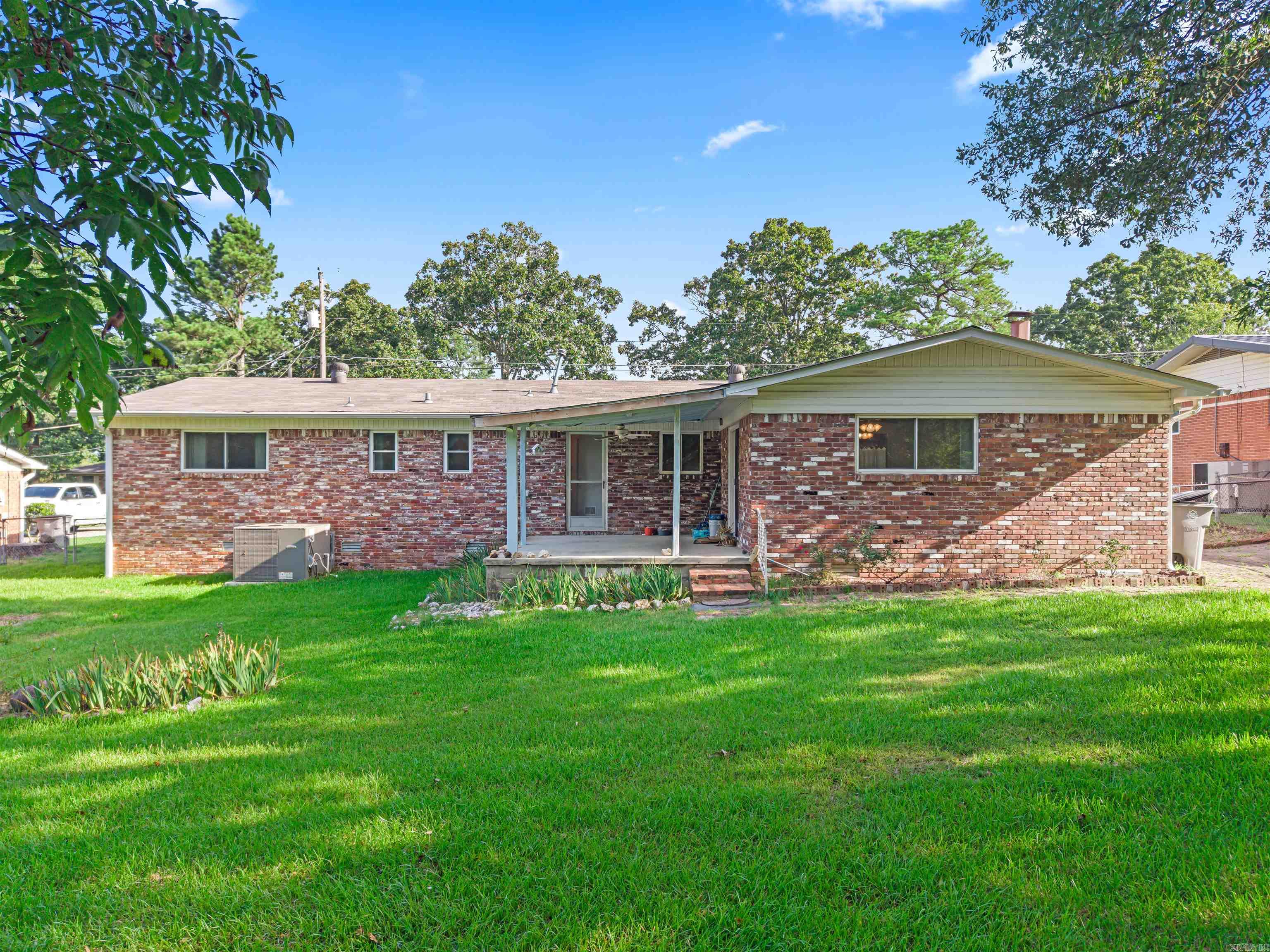 417 Lakeshore Drive Property Photo 30