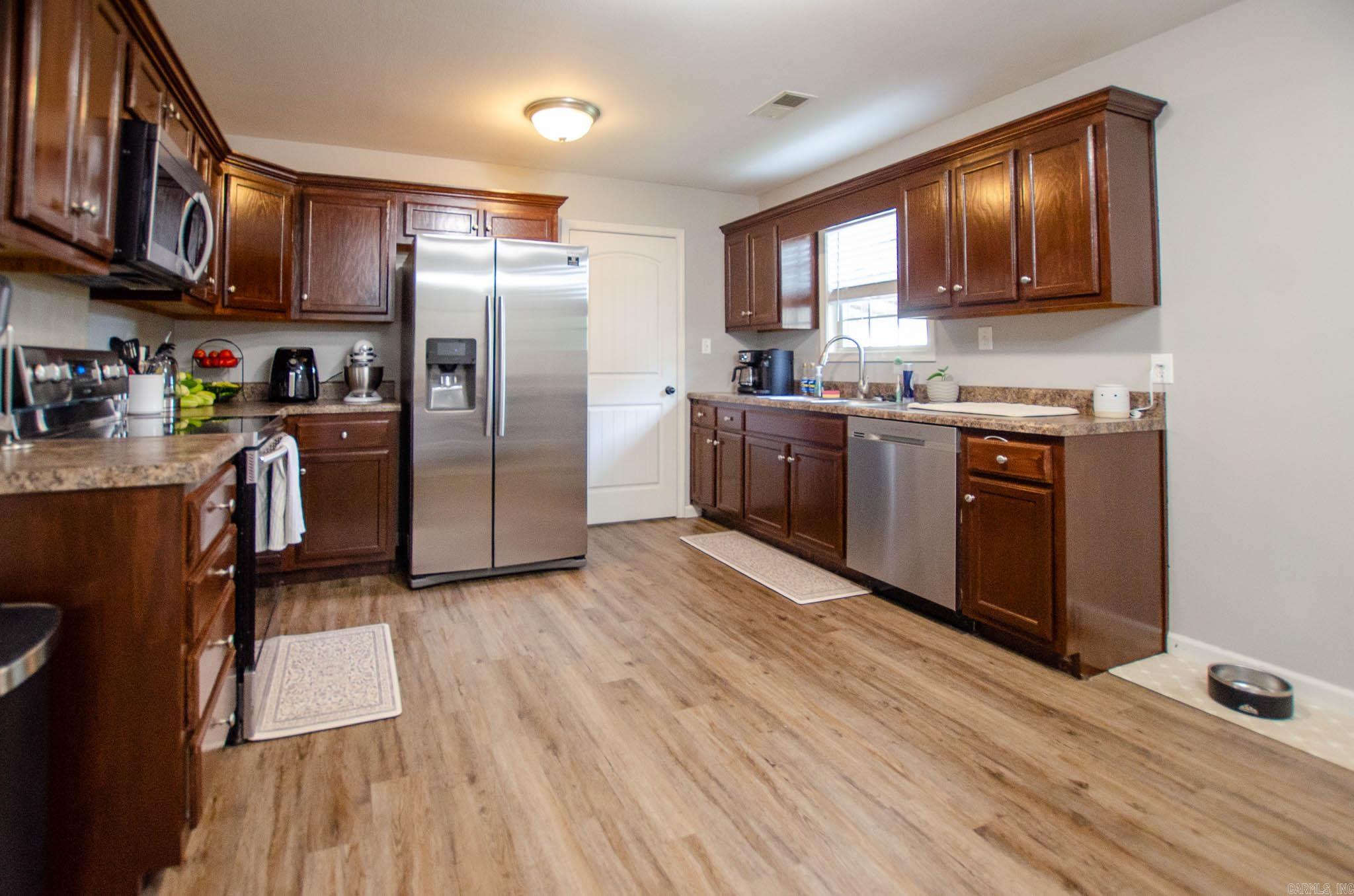 109 Cardinal Property Photo 7
