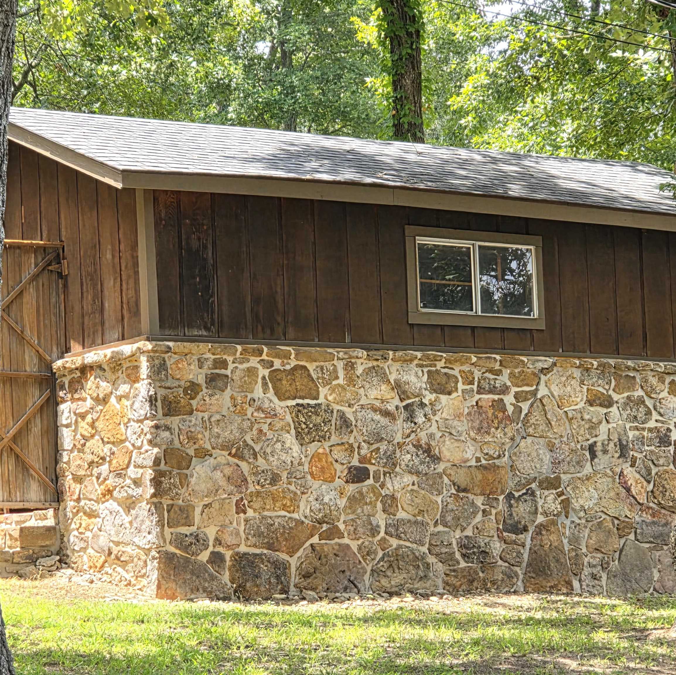 725 S Bayou Property Photo 22