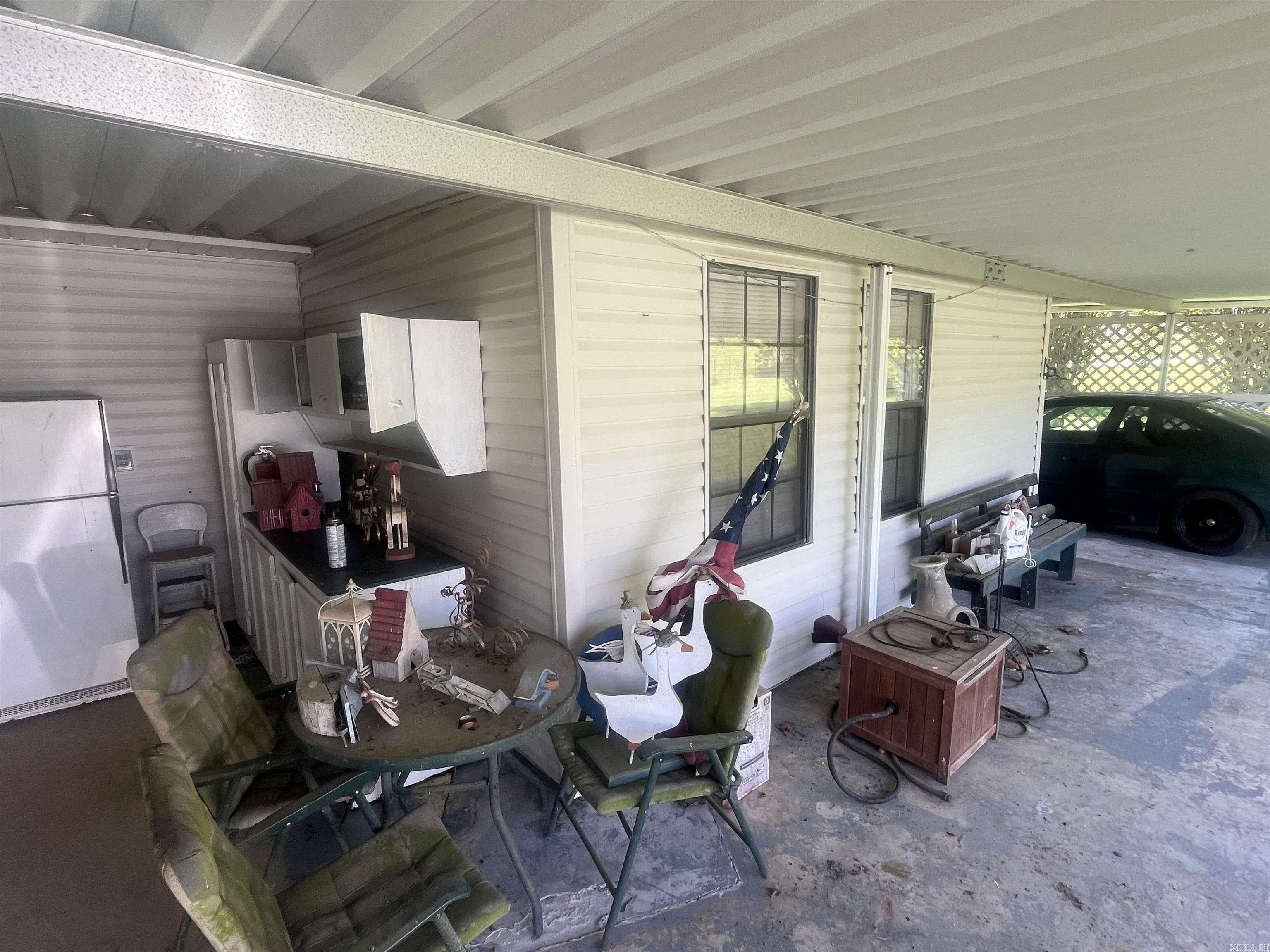 365 Hwy 278 E Property Photo 5