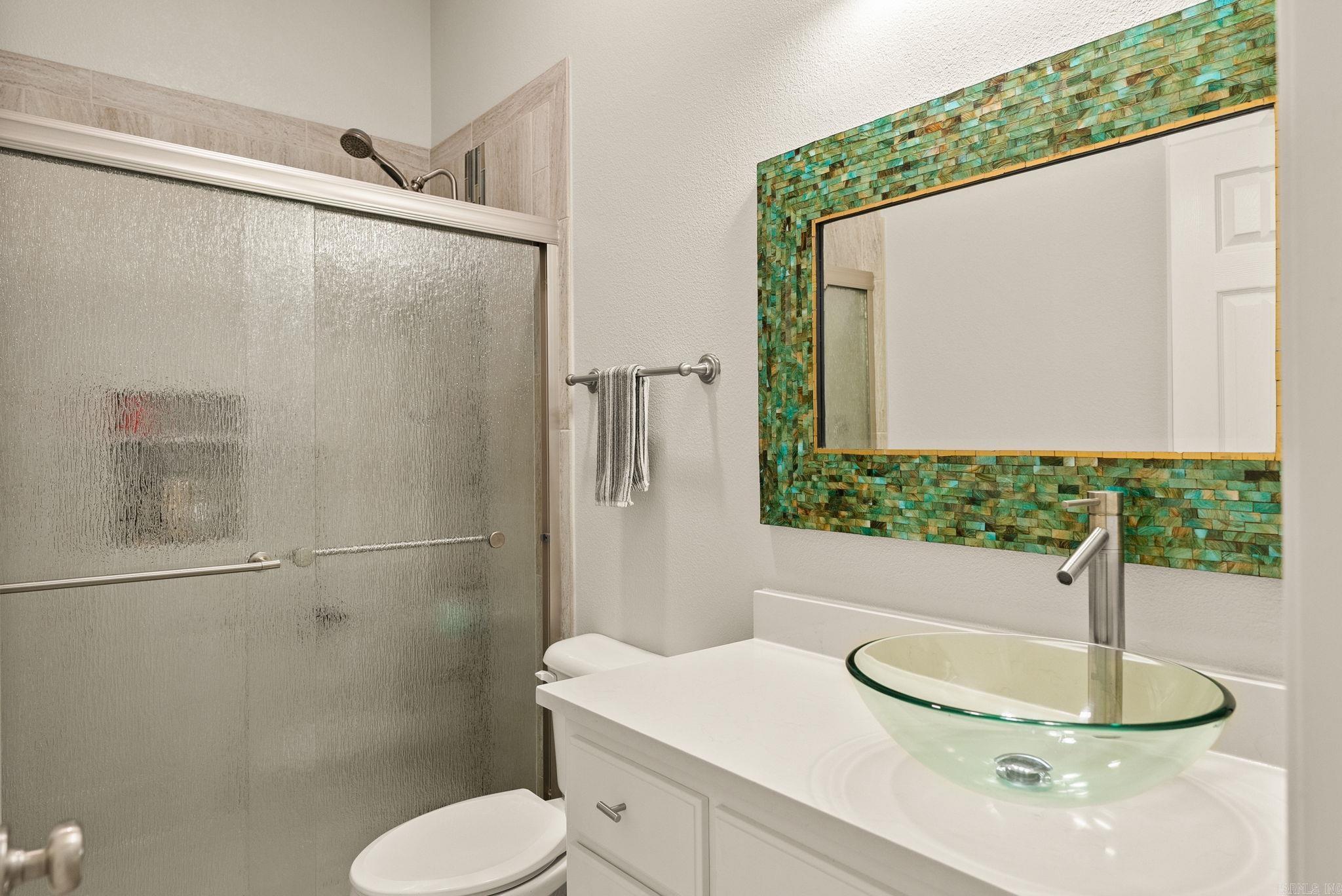 204 Weston Court Property Photo 37