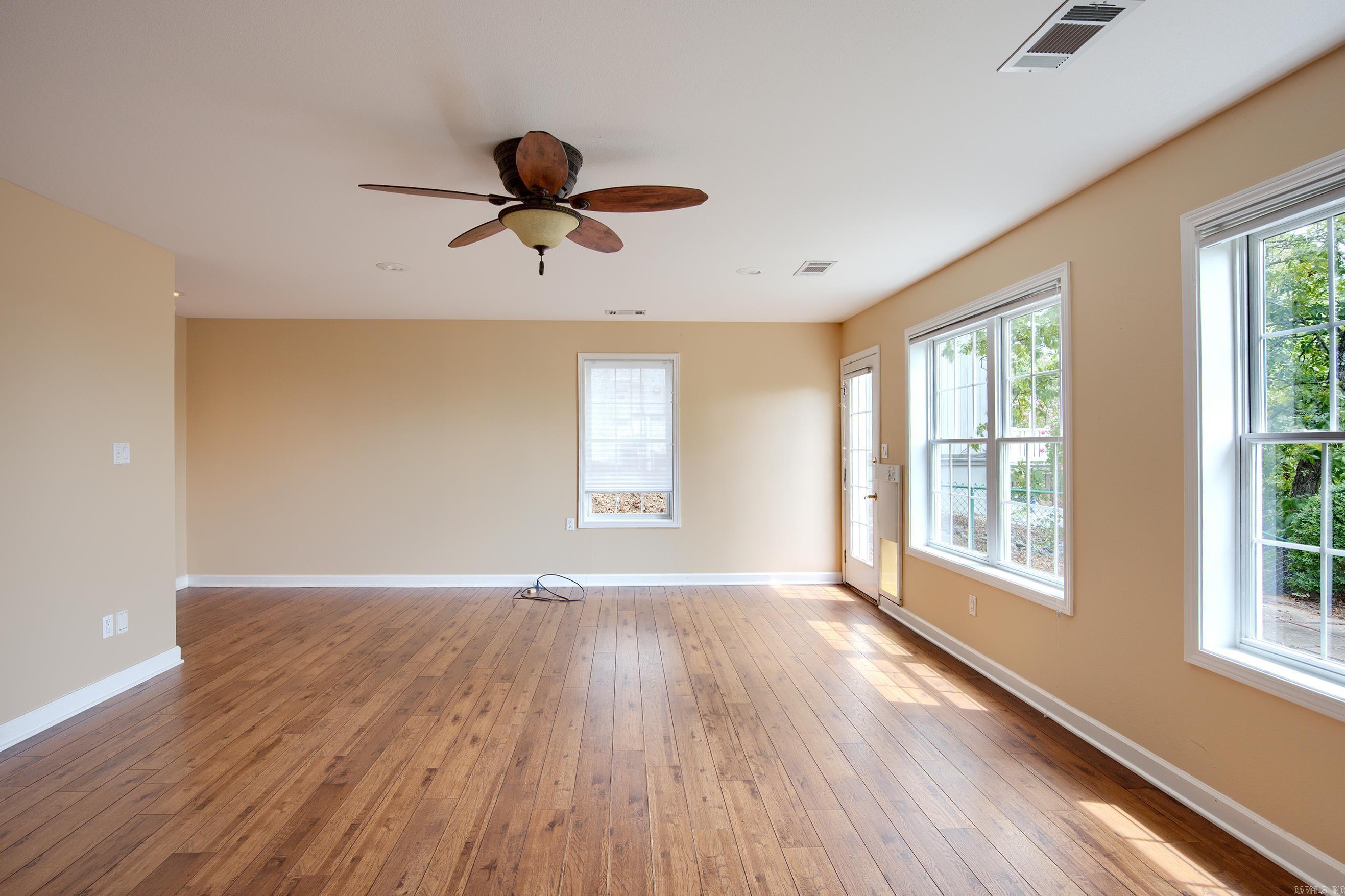 48 Binefar Way Property Photo 32
