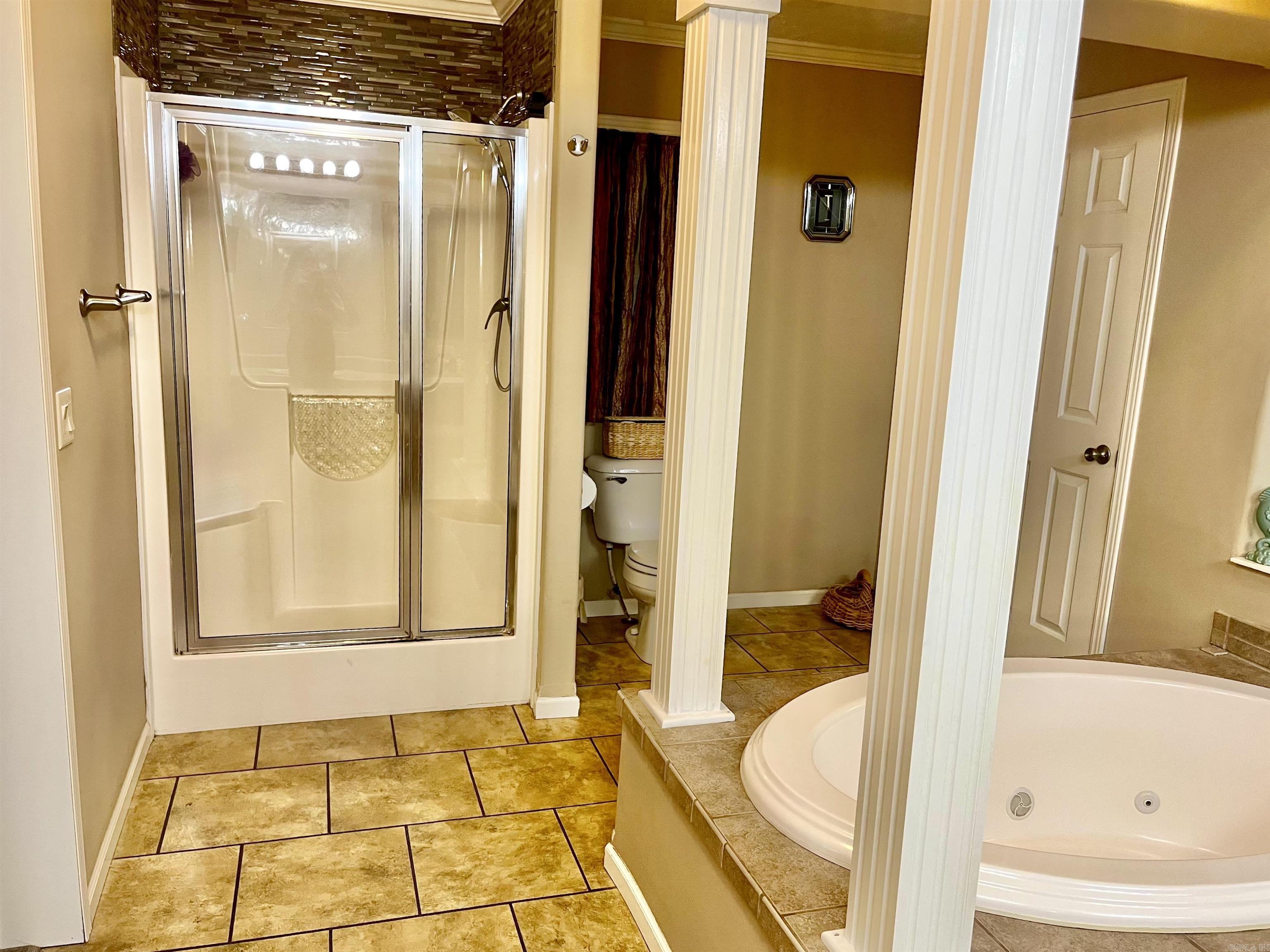 105 Collins Lane Property Photo 18