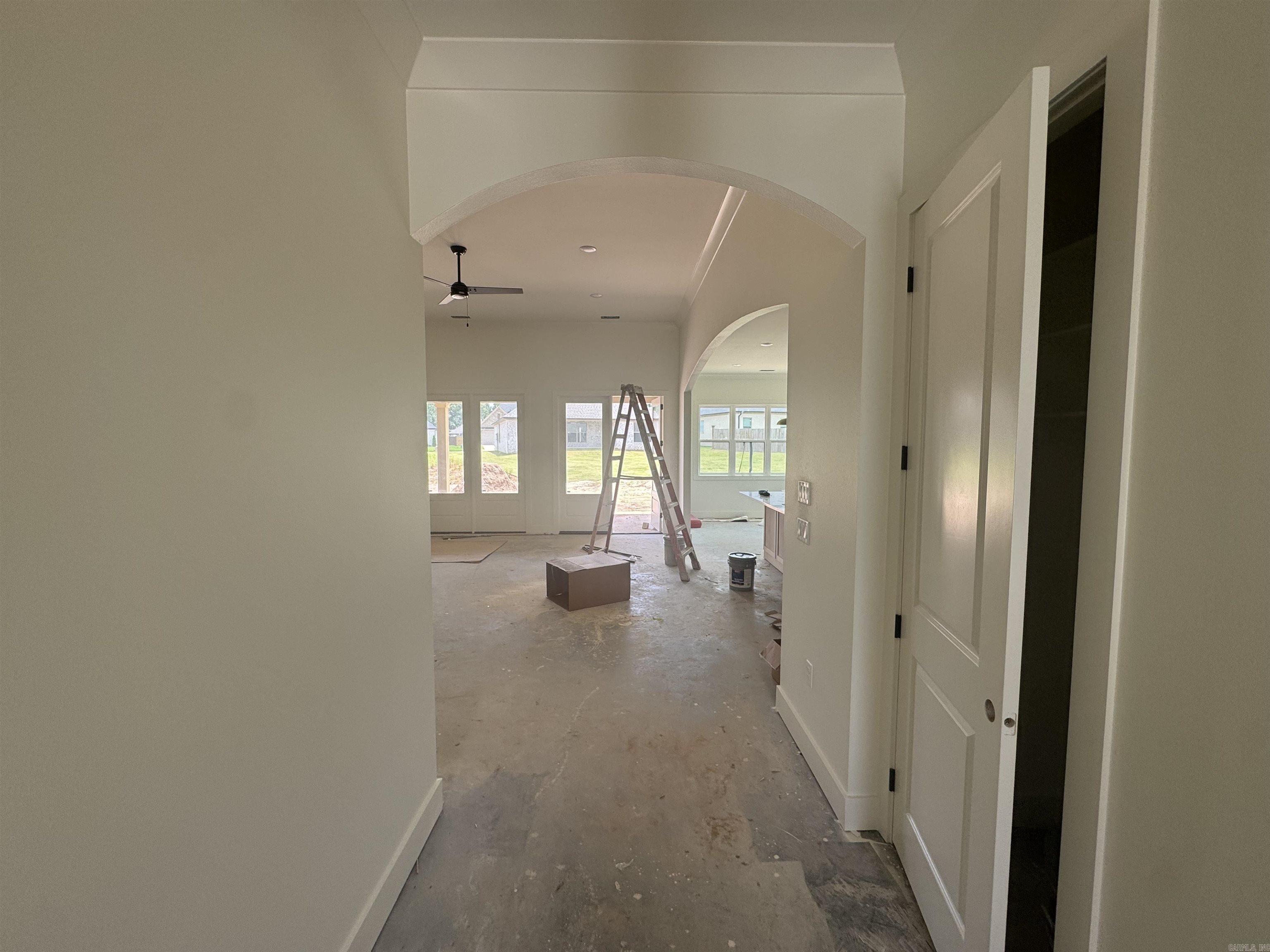 518 Corondelet Lane Property Photo 3