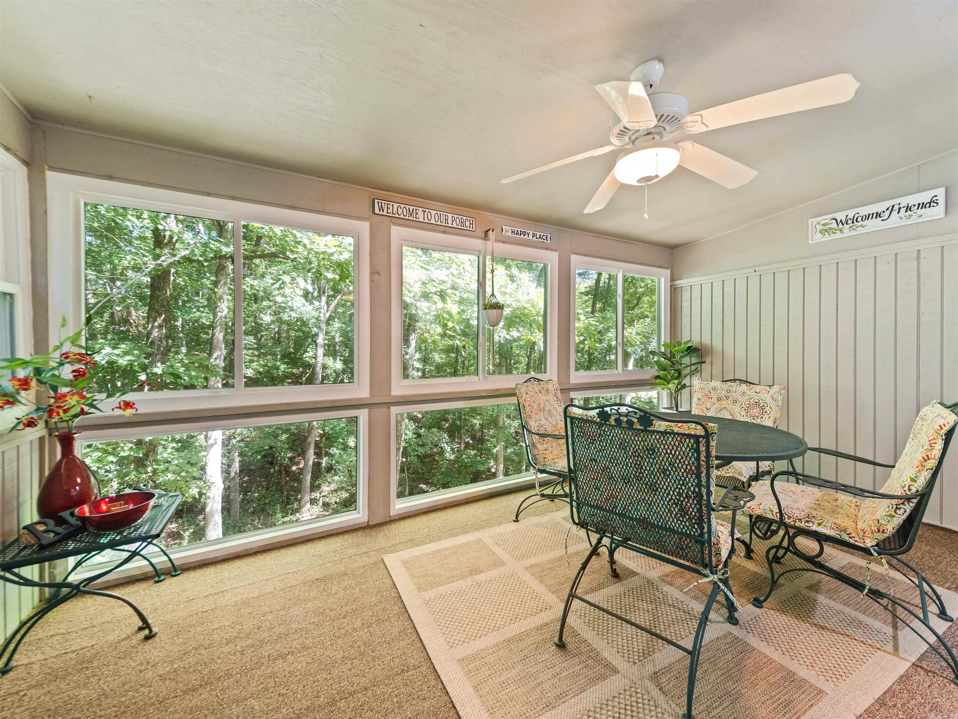 44 Esmeralda Property Photo 14
